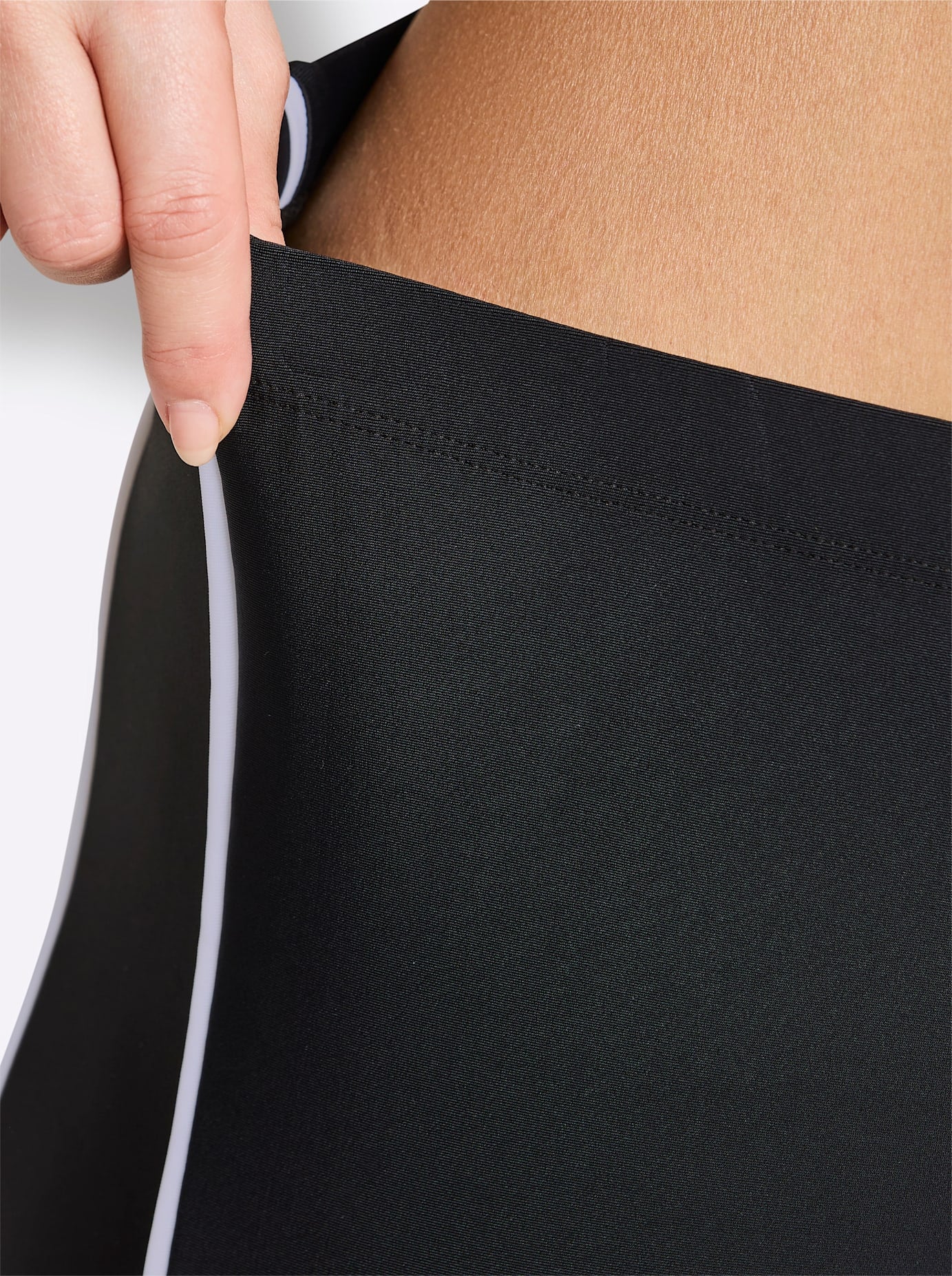 Sheego Badeshorts