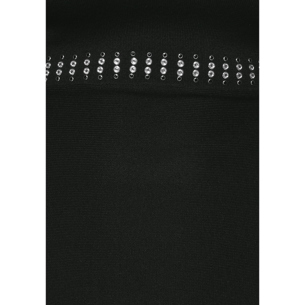 Melrose Strickkleid, mit ausgestelltem Rock und Ziernieten