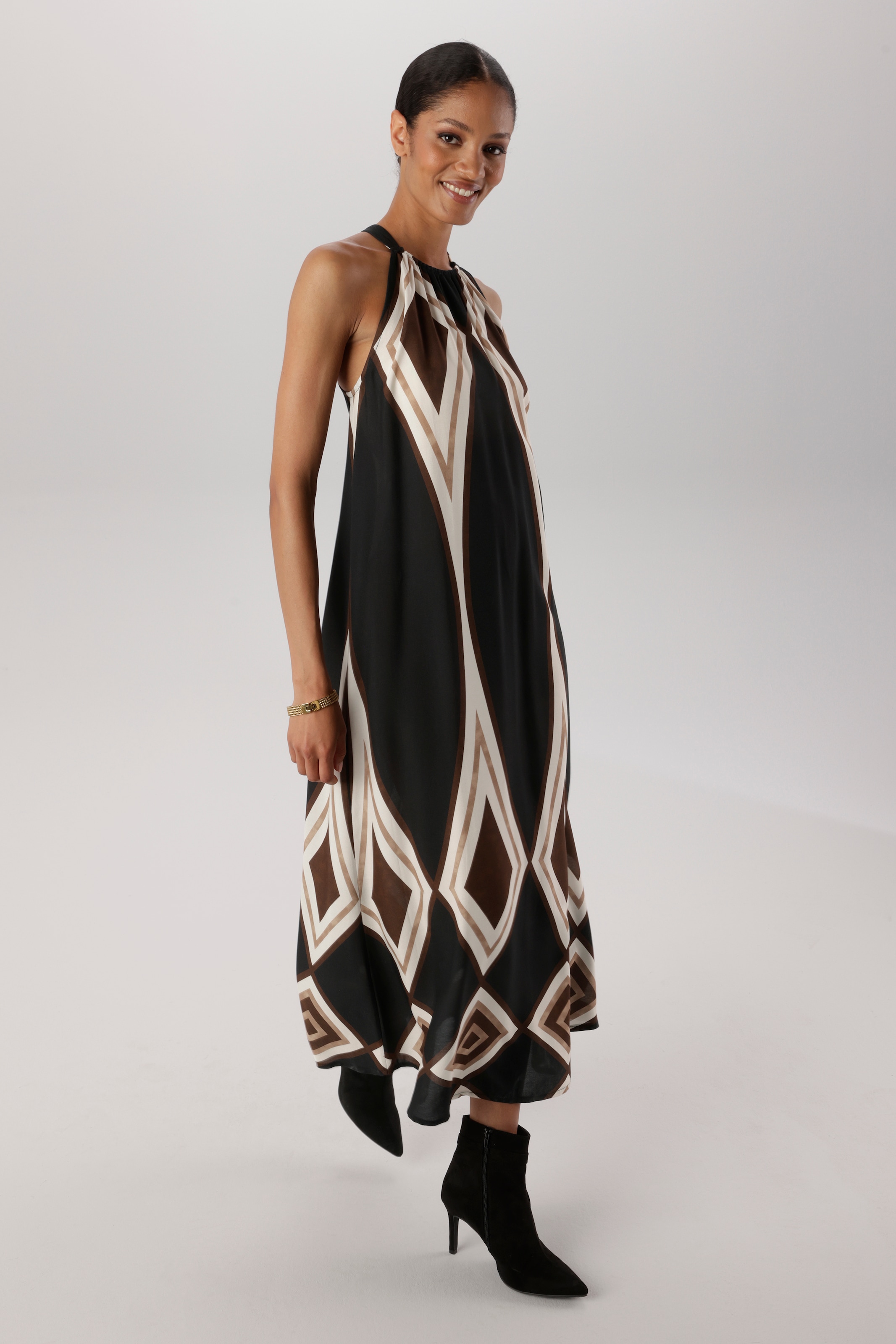 Aniston SELECTED Maxikleid locker fallender Schnitt mit grafischen Muster - NEUE KOLLEKTION