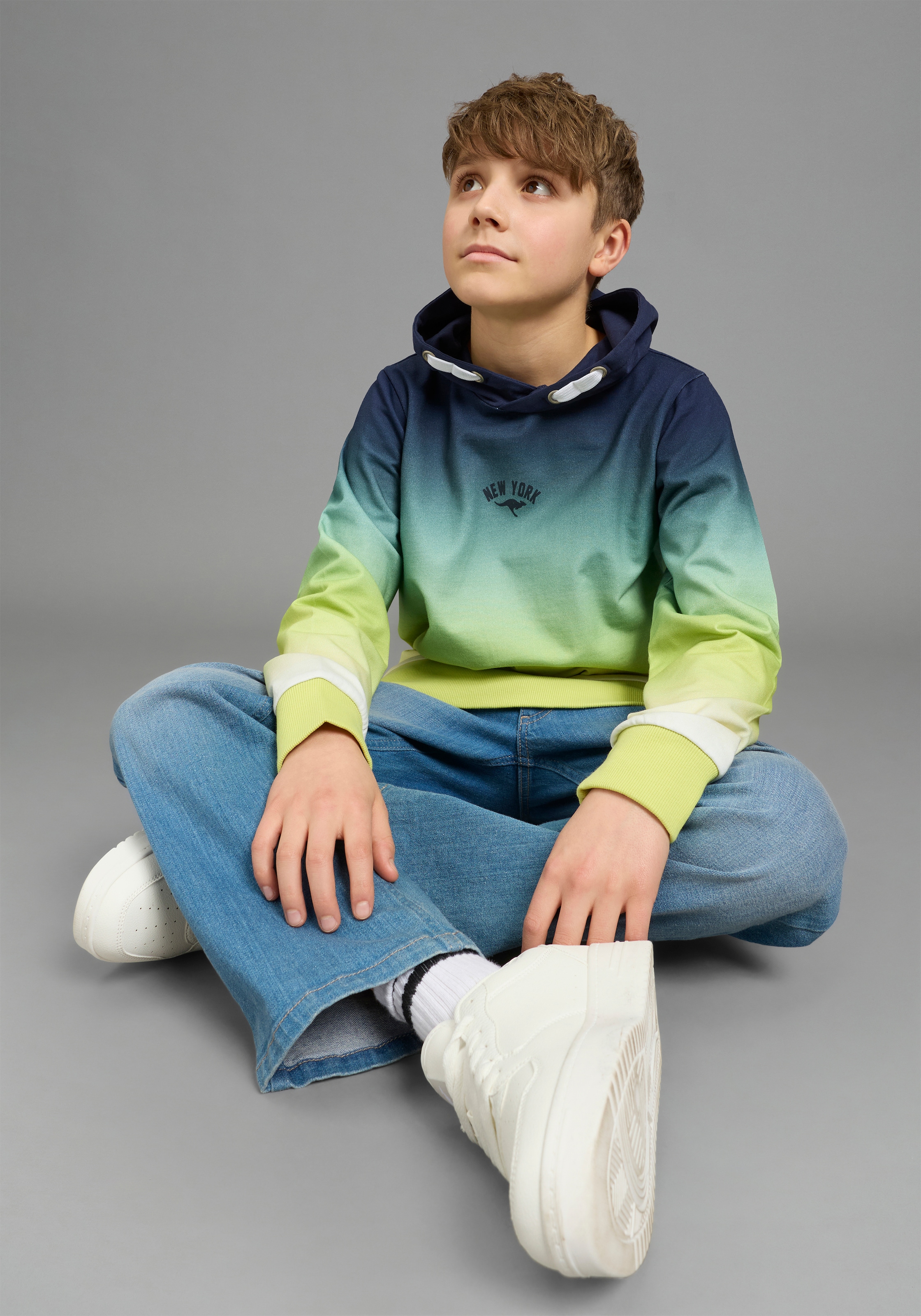 KangaROOS Sweat à capuche »Kapuzenweatshirt mit Batik-Optik«, für Jungen, mit Kapuze, mit Batikmuster, aus Baumwolle
