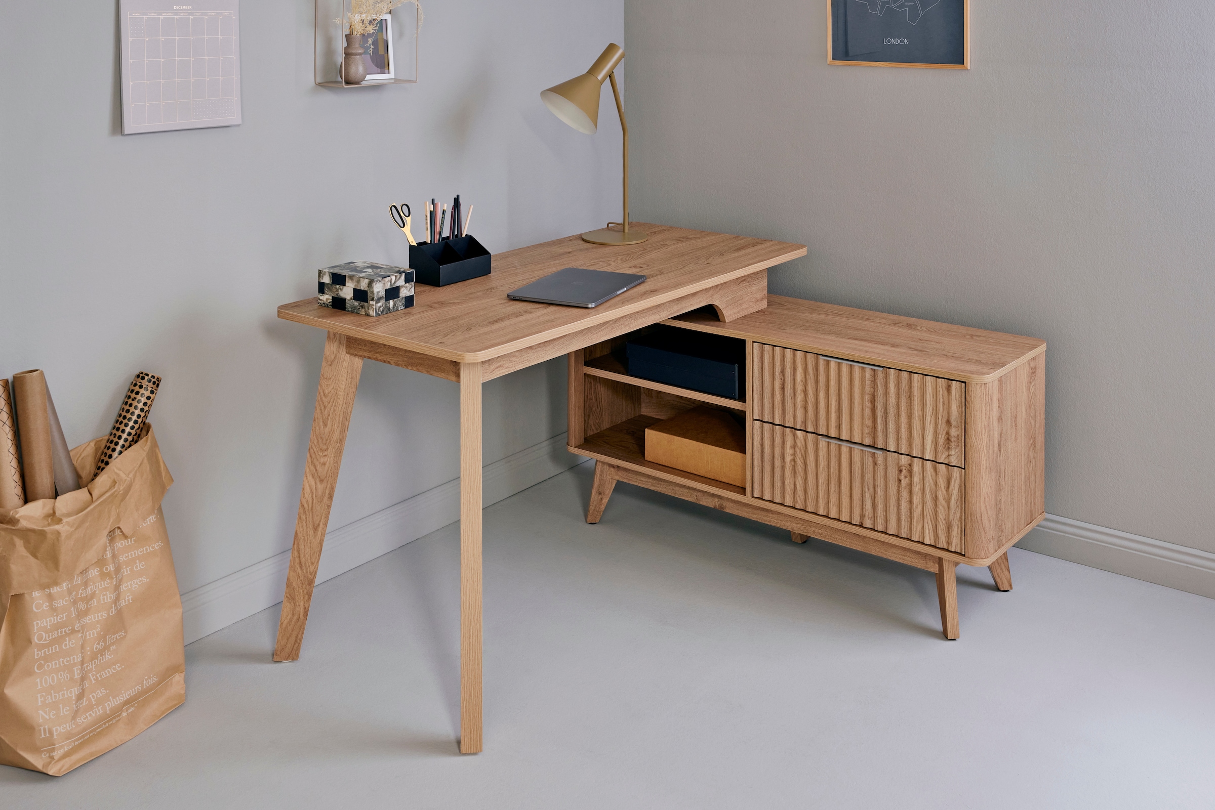 Image of Jahnke Eckschreibtisch "WAVE C 150 E" 1 Stk. tlg. Eckschreibtisch, Fronten in Wellendesign, wechselseitig montierbar