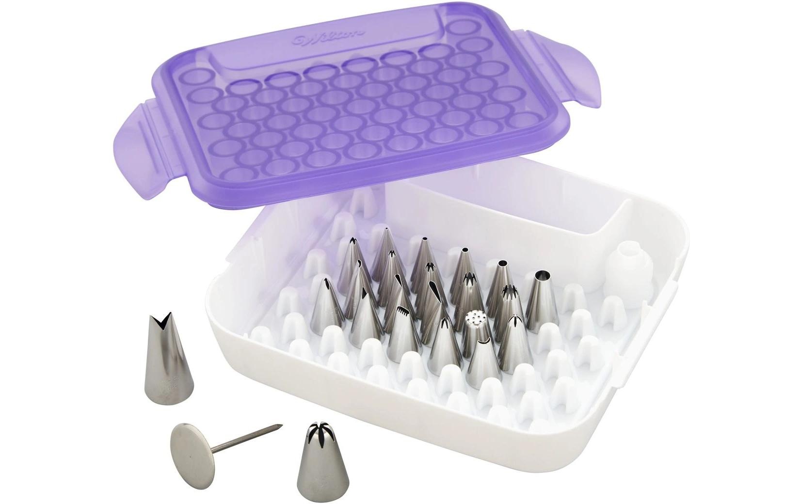 Image of Spritzgebäckvorsatz "BackshopSchweiz Wilton Deluxe Tüllen Set 22 Stück"