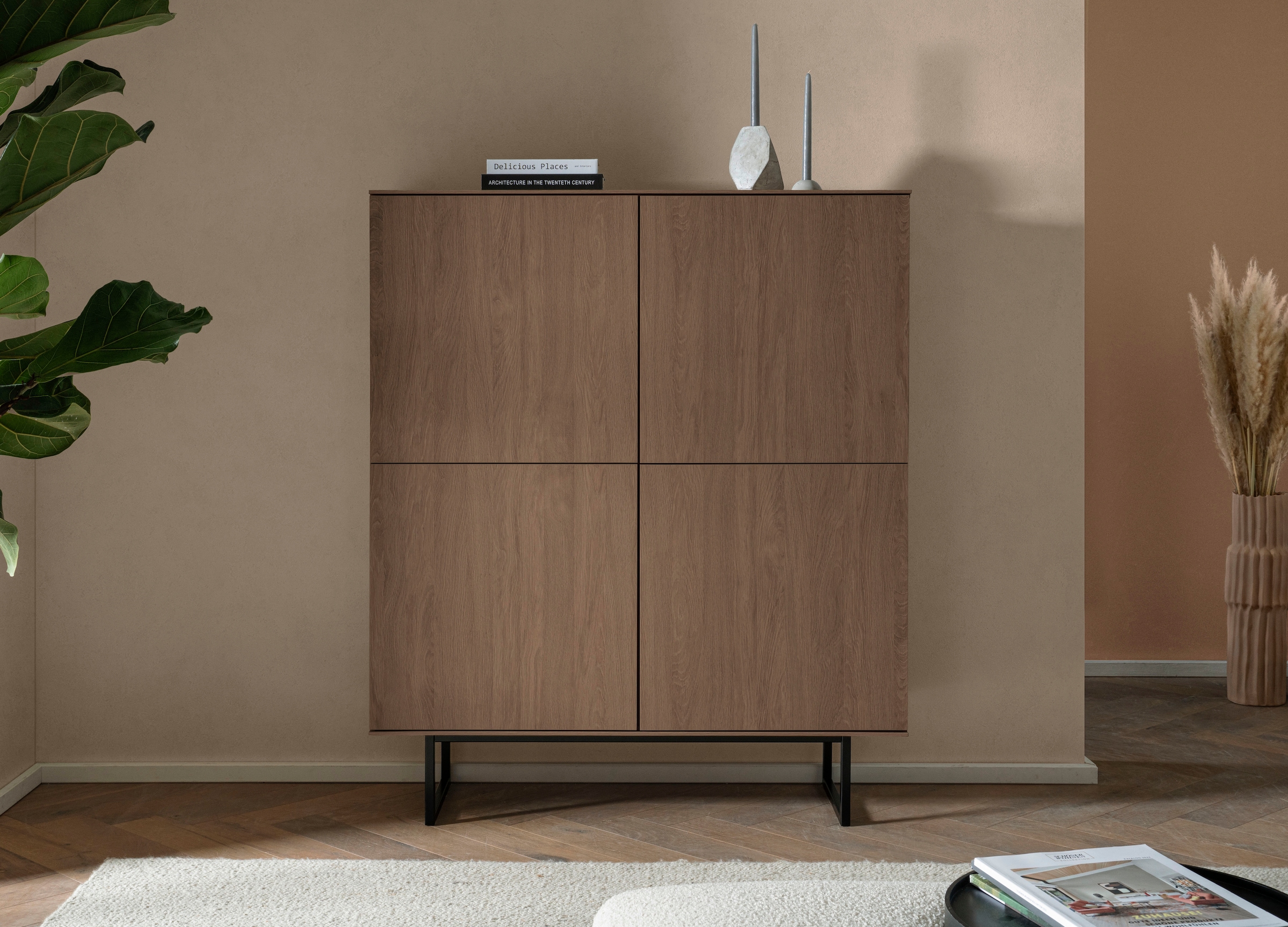 Home affaire Buffet haut »Lund, moderner Schrank, Kommode mit Kufengestell« surface supérieure visuellement fine, aspect haut de gamme, espace de rangement suffisant