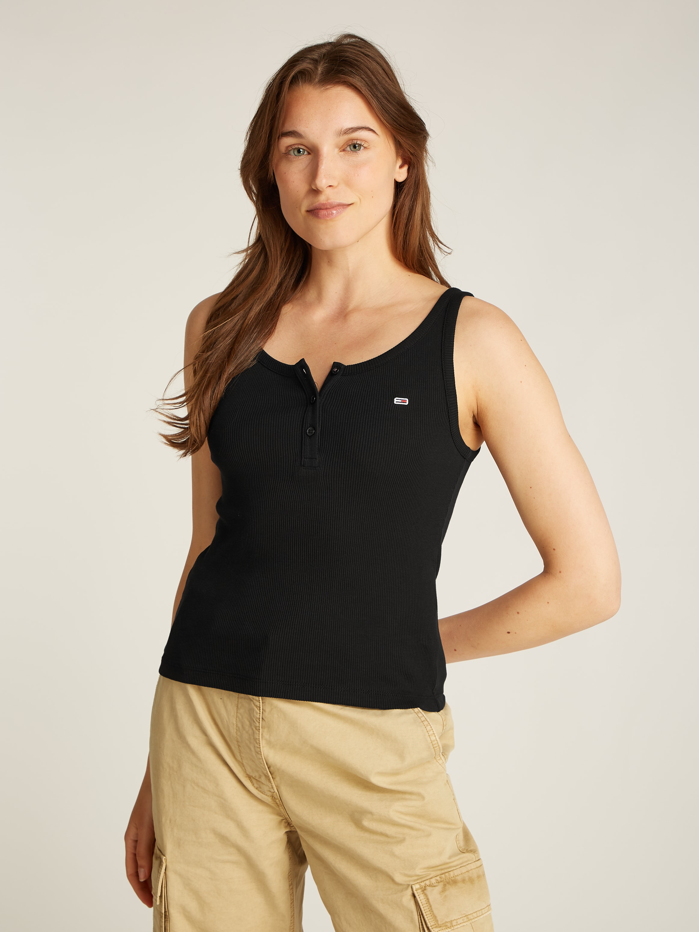 TOMMY JEANS Tanktop »TJW SLIM BUTTON TANK«, mit Knopf