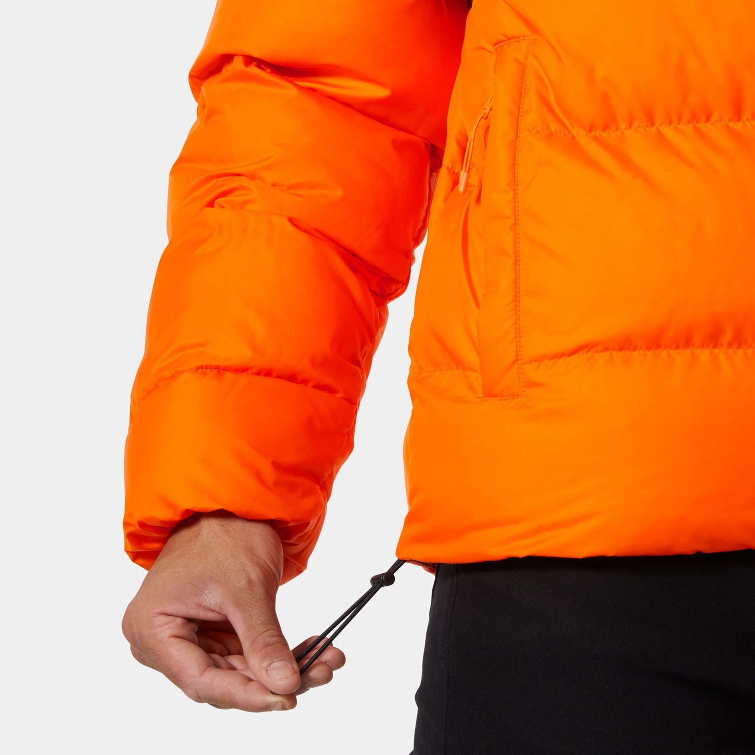 Helly Hansen Steppjacke »ACTIVE PUFFY JACKET« mit Kapuze sportlich, aus Ripstop-Material, windabweisend und wasserabweisend
