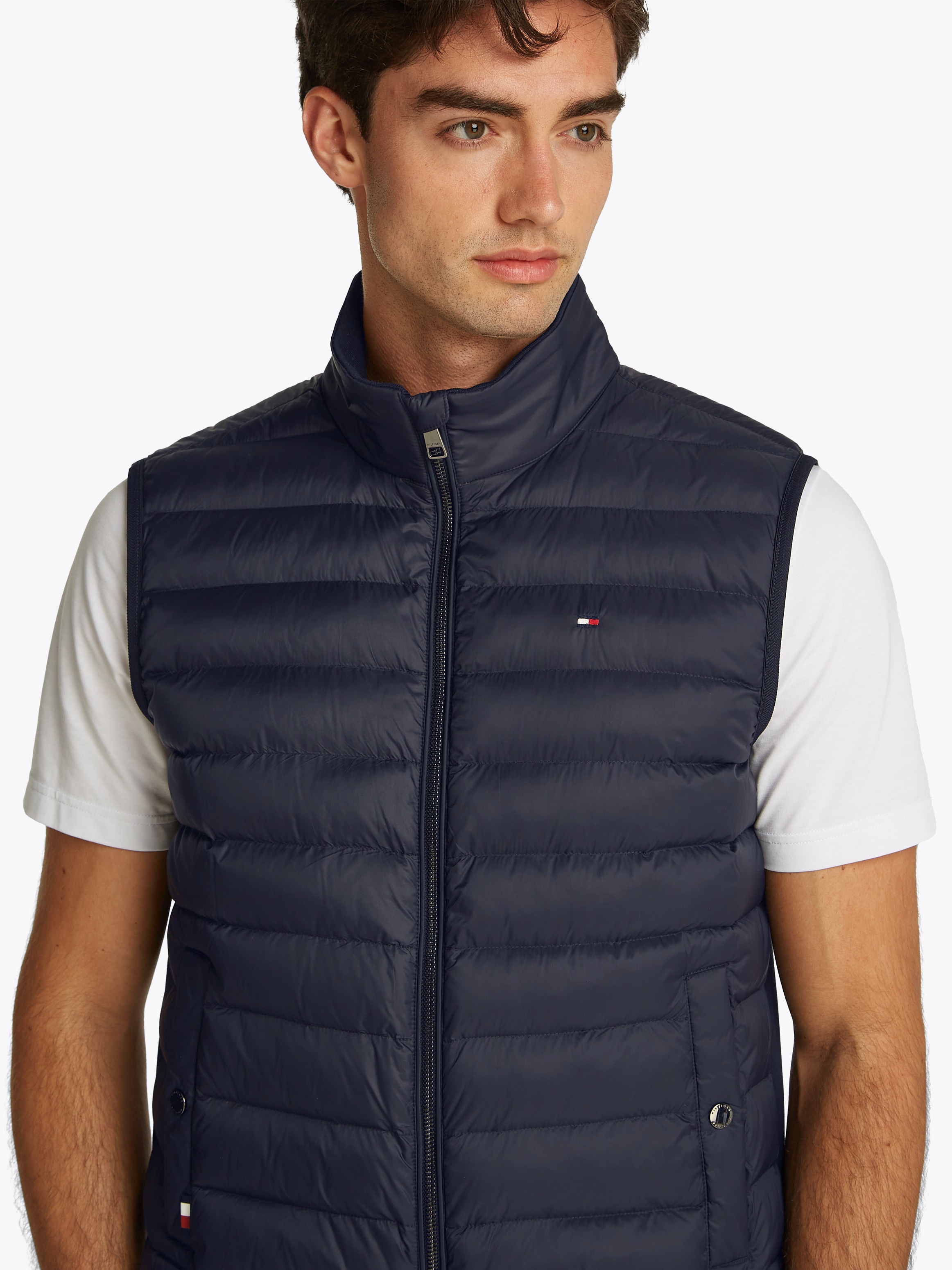 Tommy Hilfiger Steppweste »MIX MEDIA VEST«, Rückenteil ungesteppt