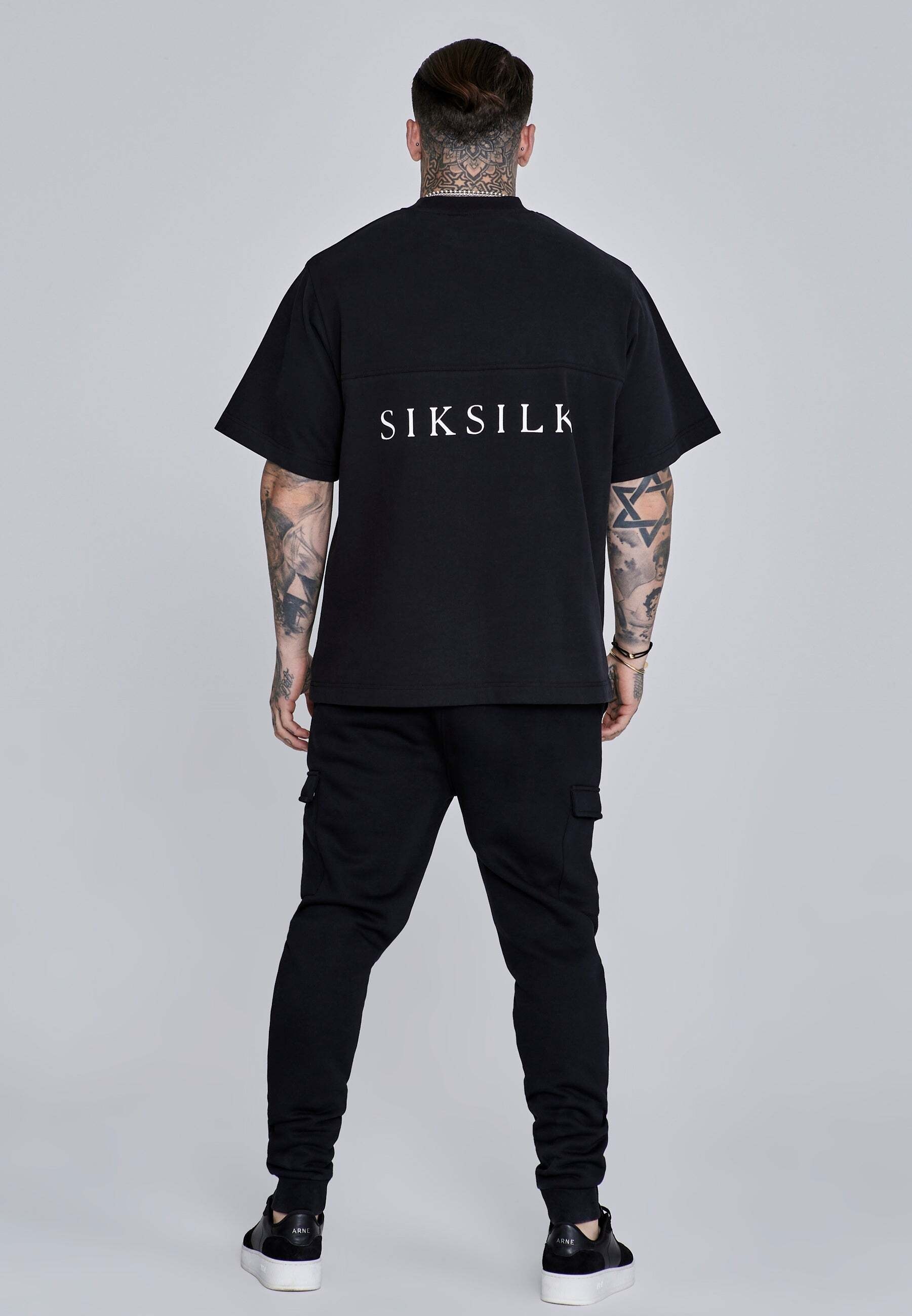 Siksilk Pantalon cargo »Siksilk Cargohose Essentials Cargo Joggers«