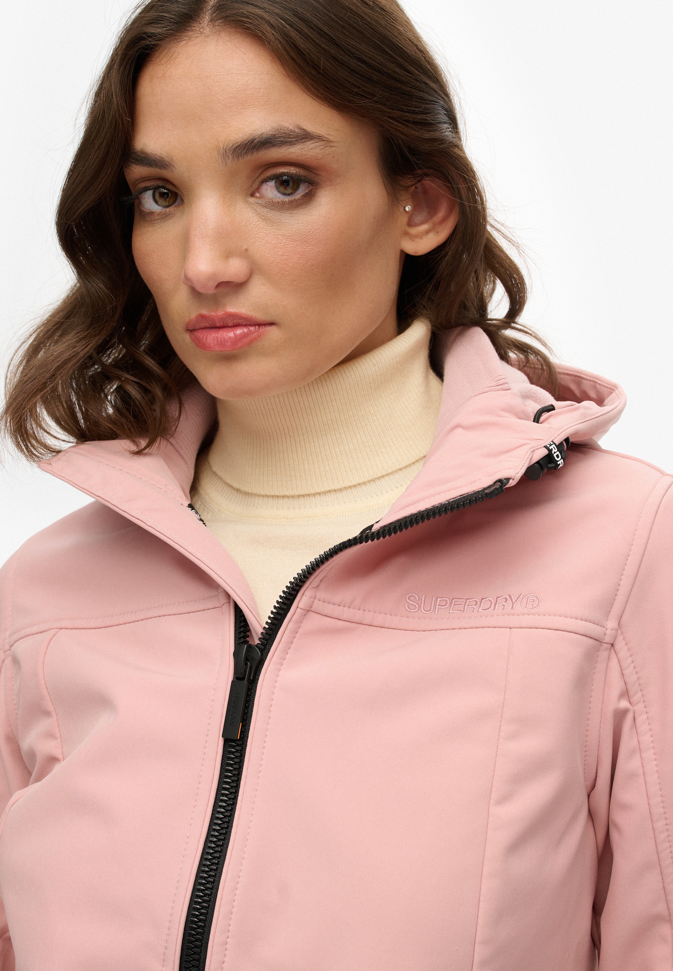 Superdry Outdoorjacke »HOODED CLASSIC TREKKER JACKET«, mit Kapuze