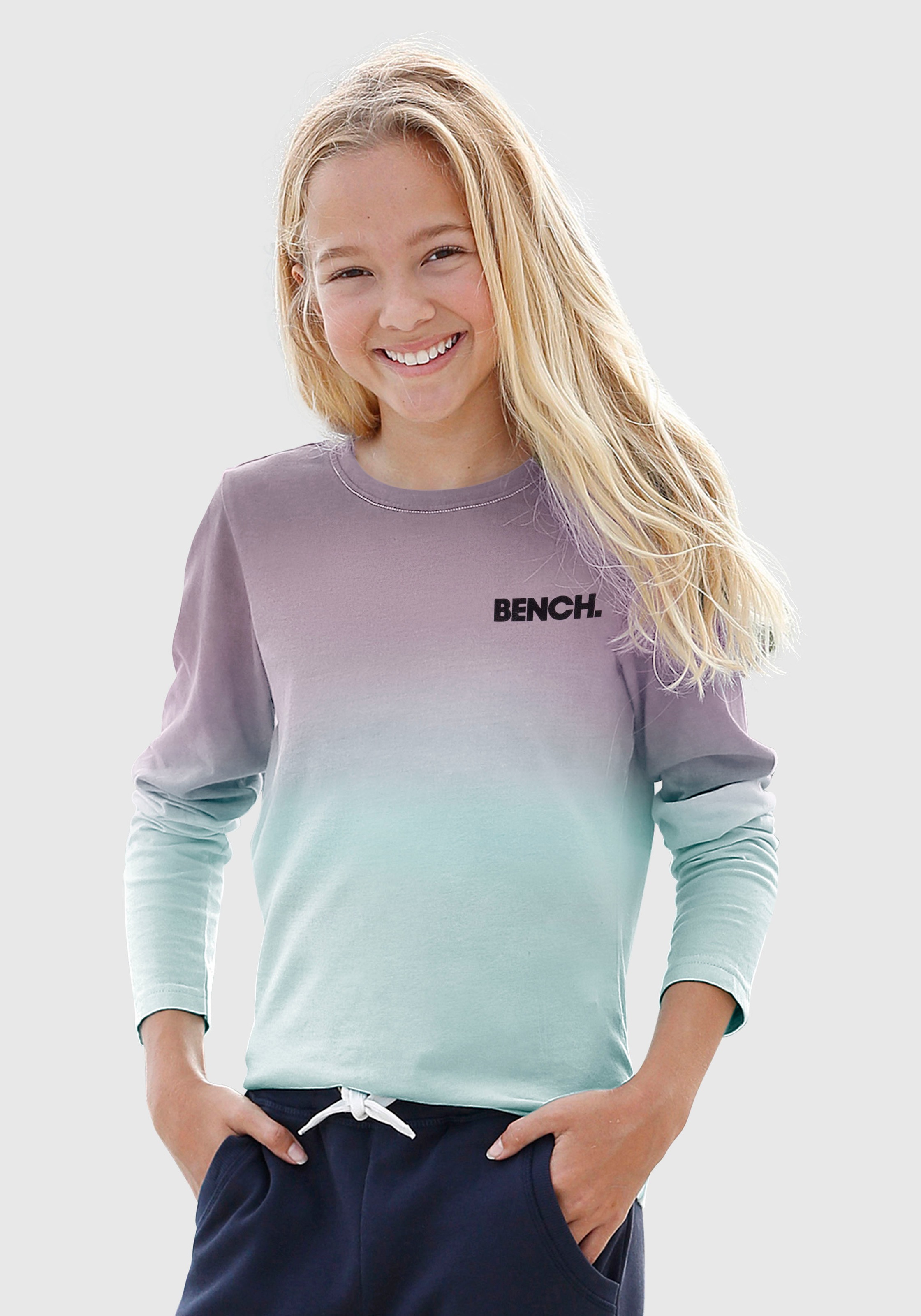 Image of Bench. Langarmshirt, mit schönem Farbverlauf bei Ackermann Versand Schweiz