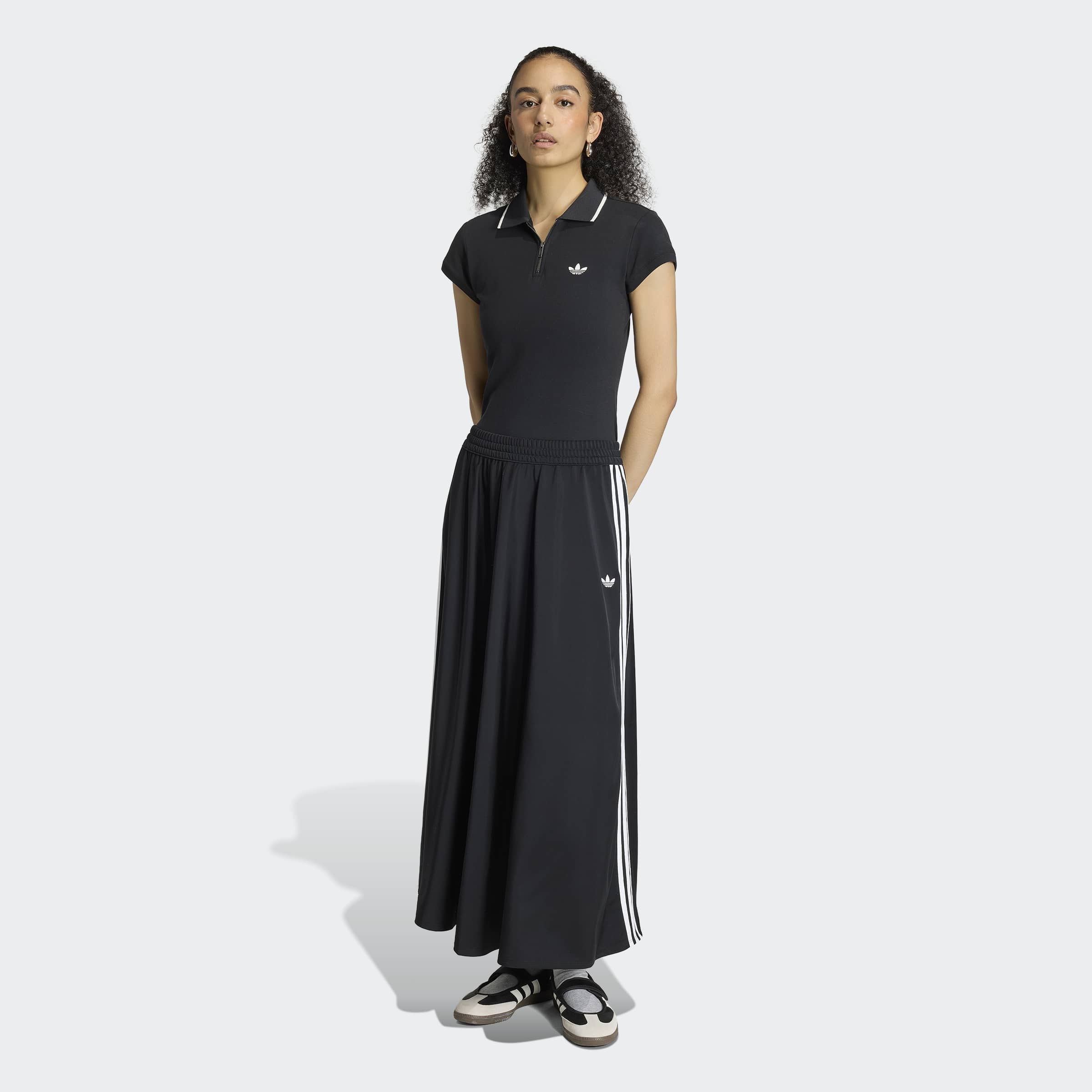adidas Originals Robe t-shirt »FIREBIRD SKIRT« style sportif, avec fermeture à pression