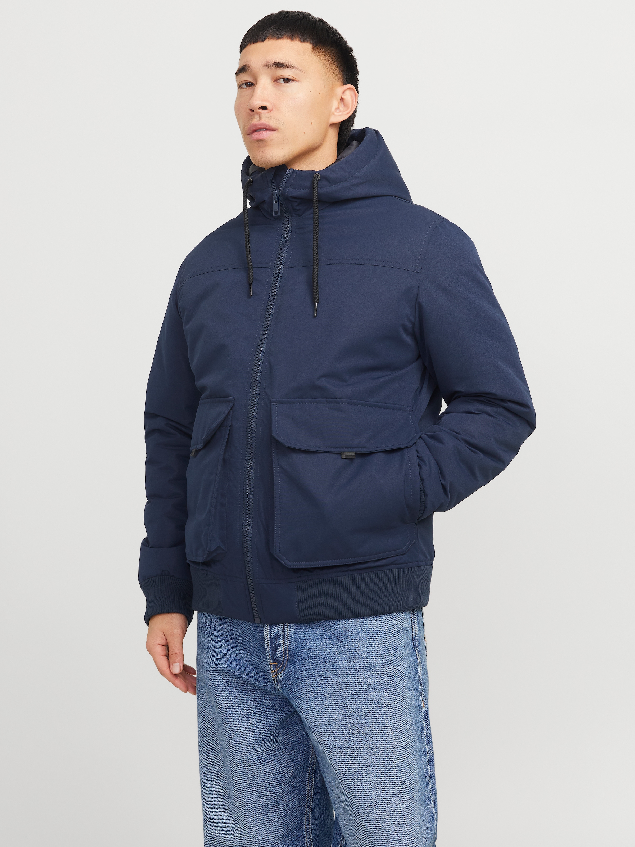 Jack & Jones Bomberjacke »JJCONSTRUCT BOMBER mit glänzender Oberfläche« mit Kapuze