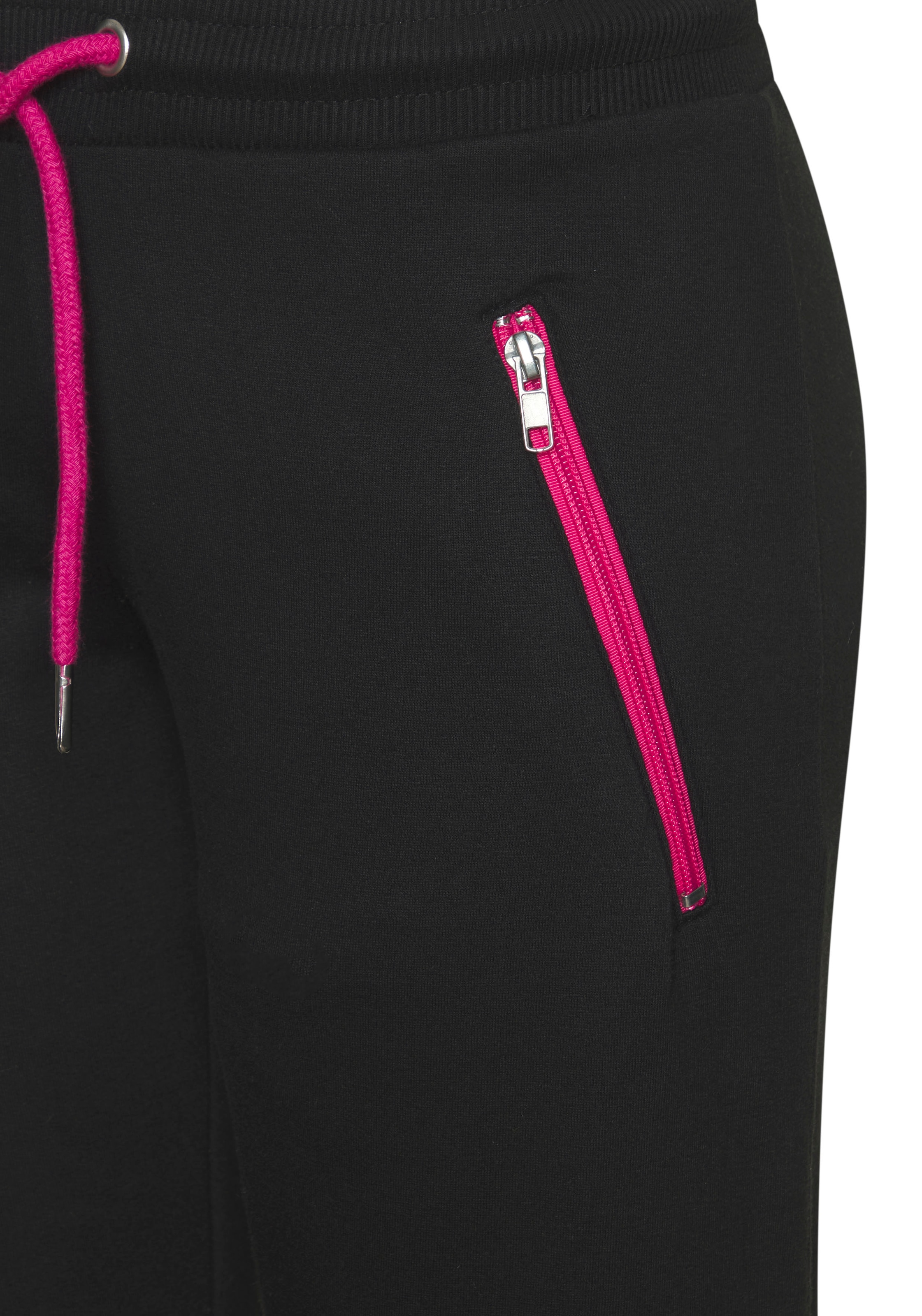 KangaROOS Sweathose, mit kontrastfarbenen Details, Loungewear