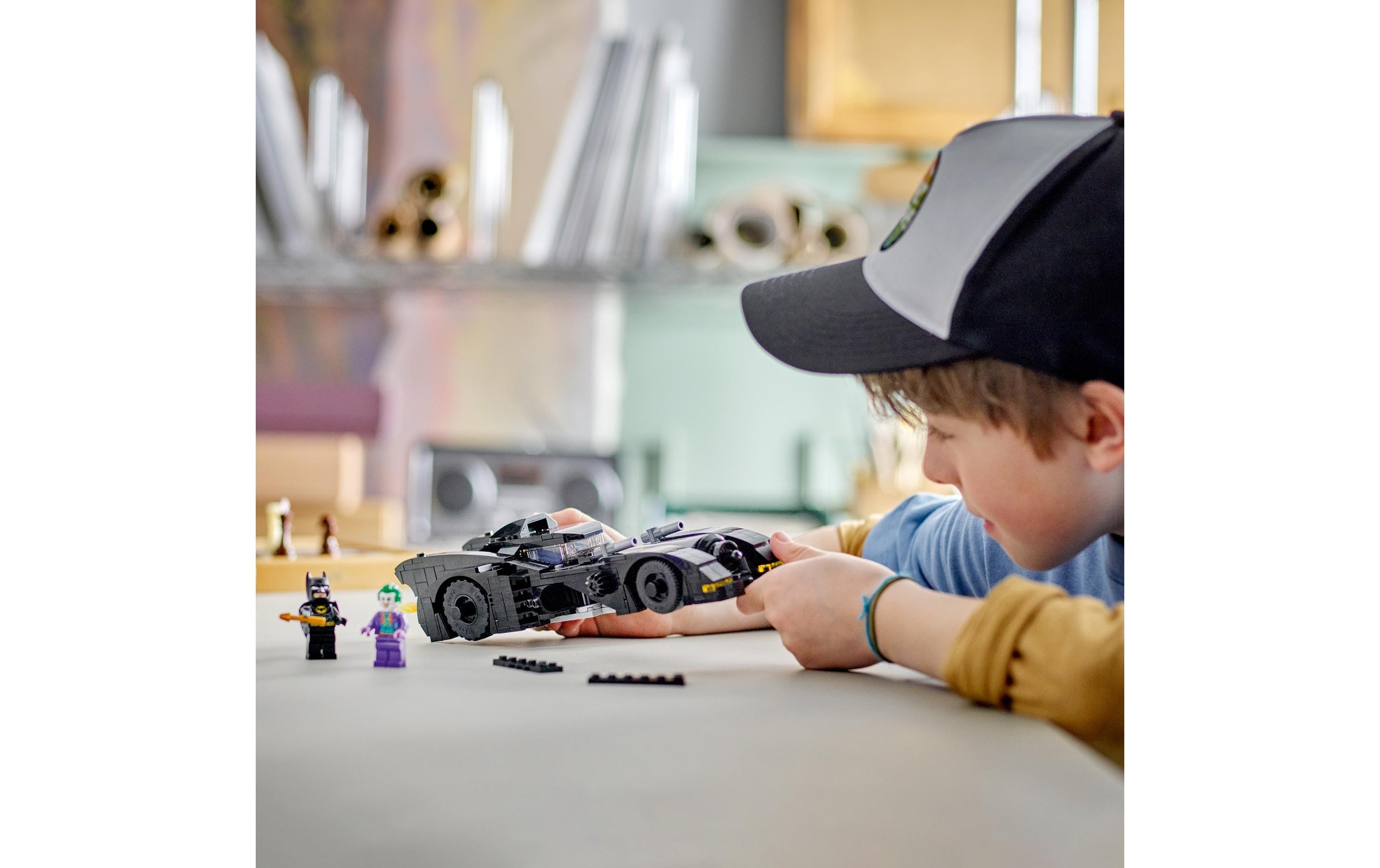 LEGO® Spielbausteine »Batmobile: Batman verfolgt«, (438 St.)