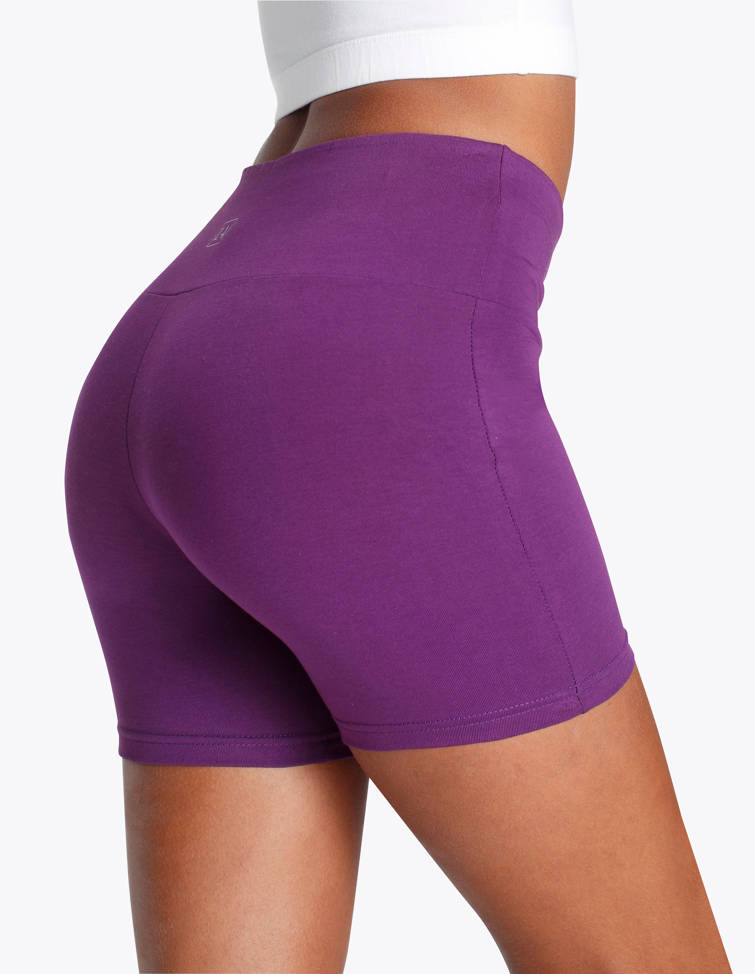 LASCANA Shorts »mit breitem Bündchen«, und Logodruck, Loungewear-Lascana 1