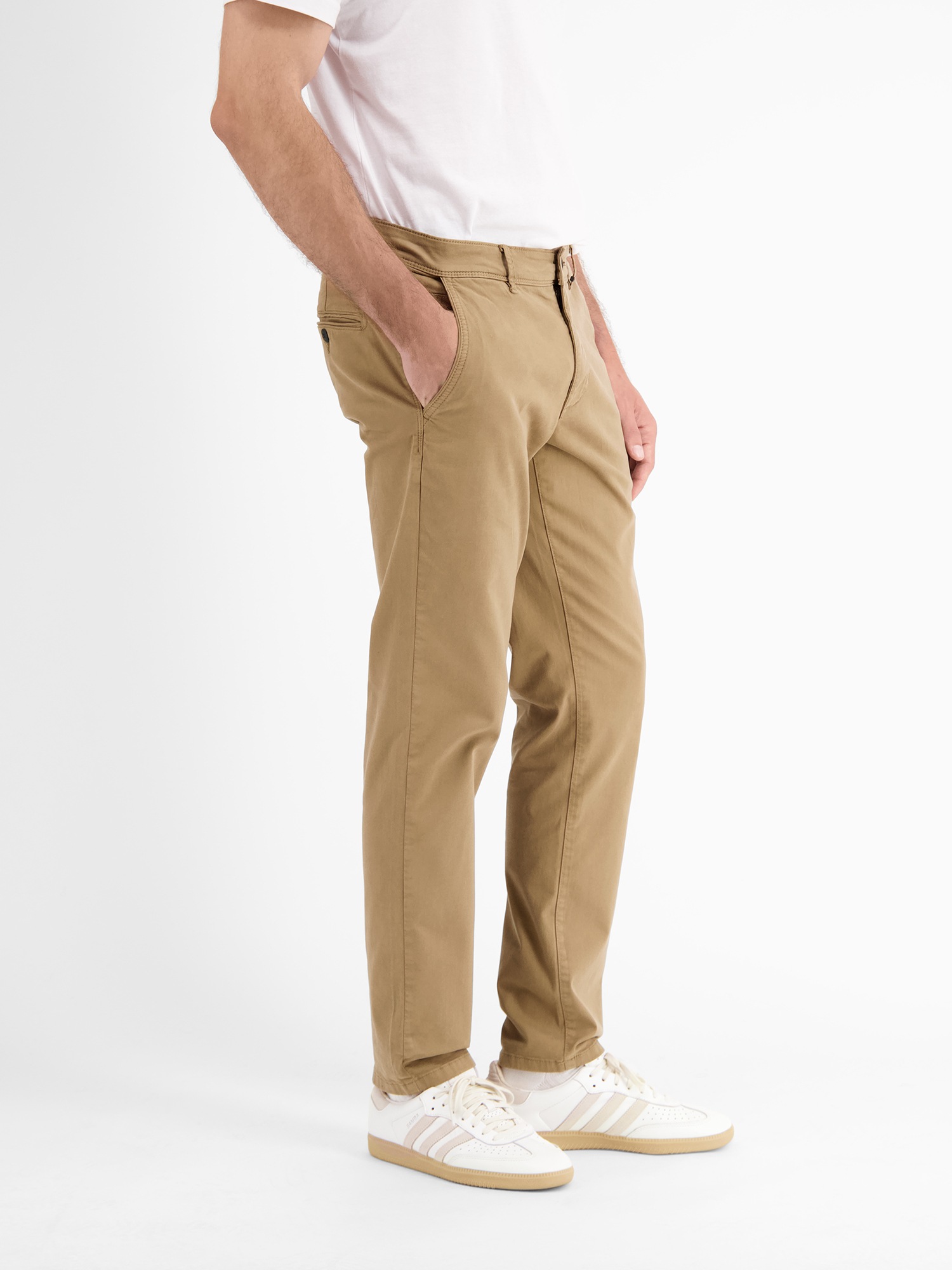 LERROS Pantalon 5 poches »Basic Chino in Strukturqualität, SLIM FIT«  chino style 5 poches avec stretch / polyvalent pour tous les jours