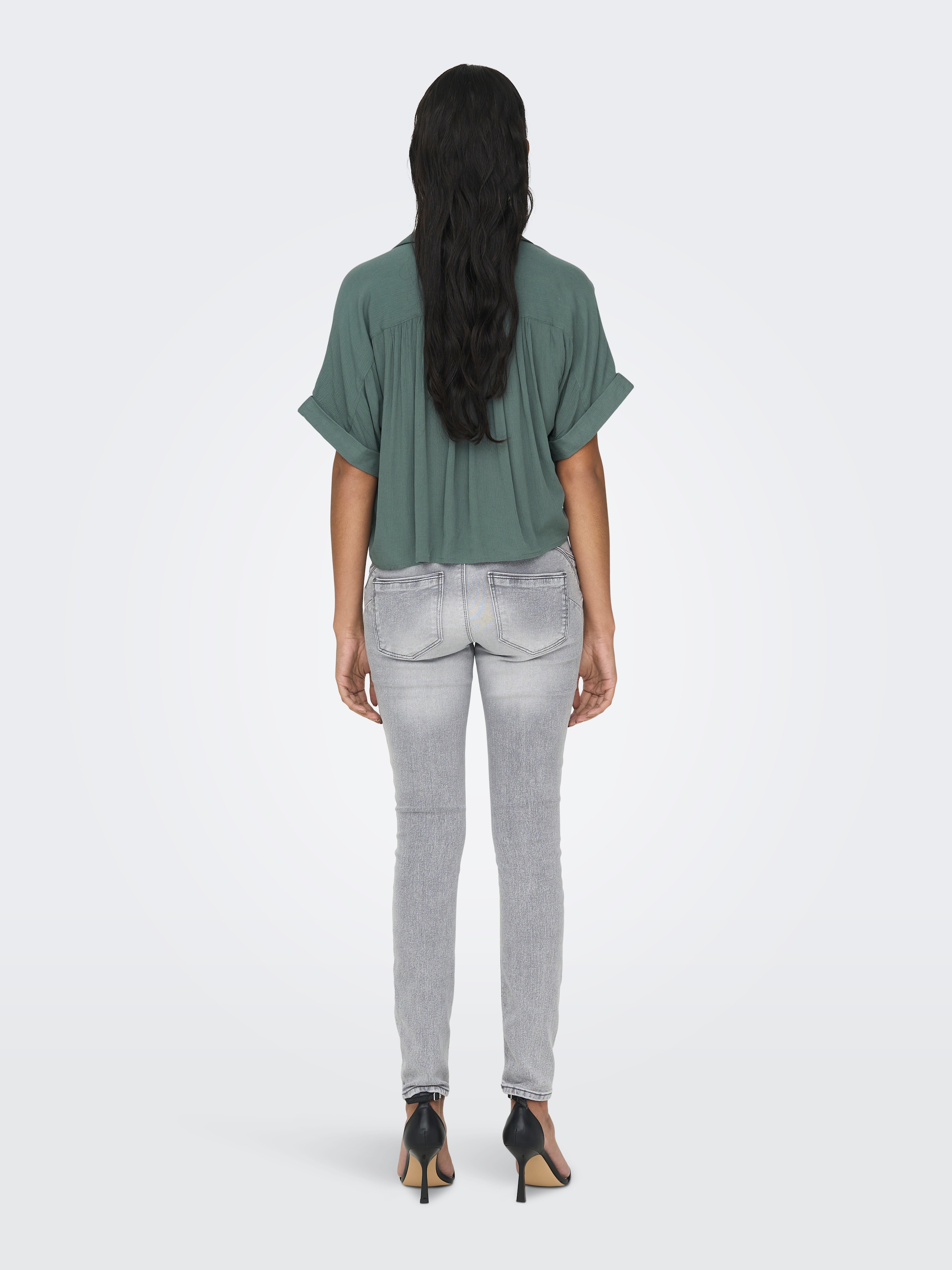 ONLY Kurzarmbluse »ONLPAULA LIFE S/S TIE SHIRT WVN NOOS« Viskose, regular fit