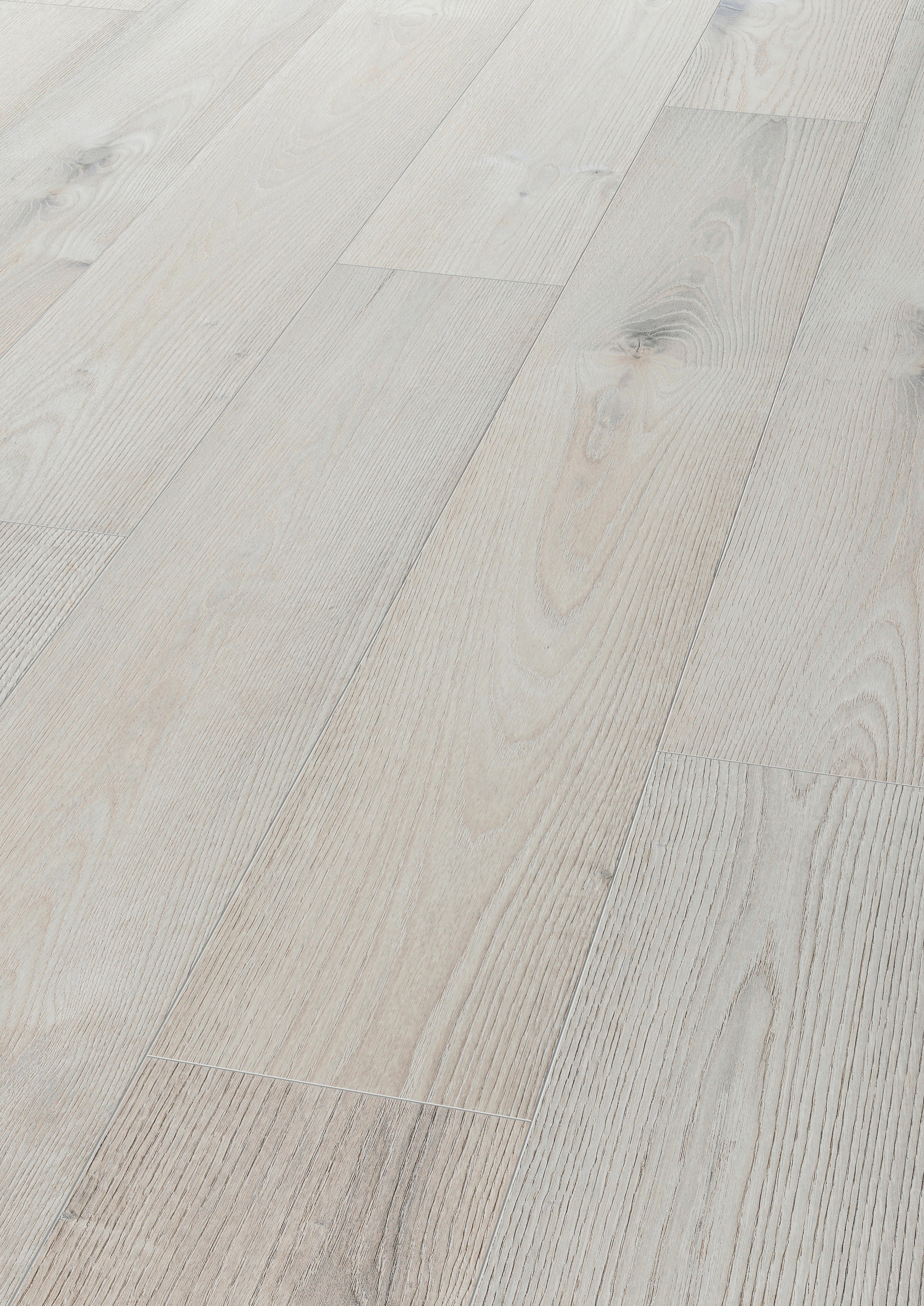 Image of ter Hürne Designboden »Eiche Eris nebelgrau«, mit fühlbarer Oberfläche und Klicksystem bei Ackermann Versand Schweiz