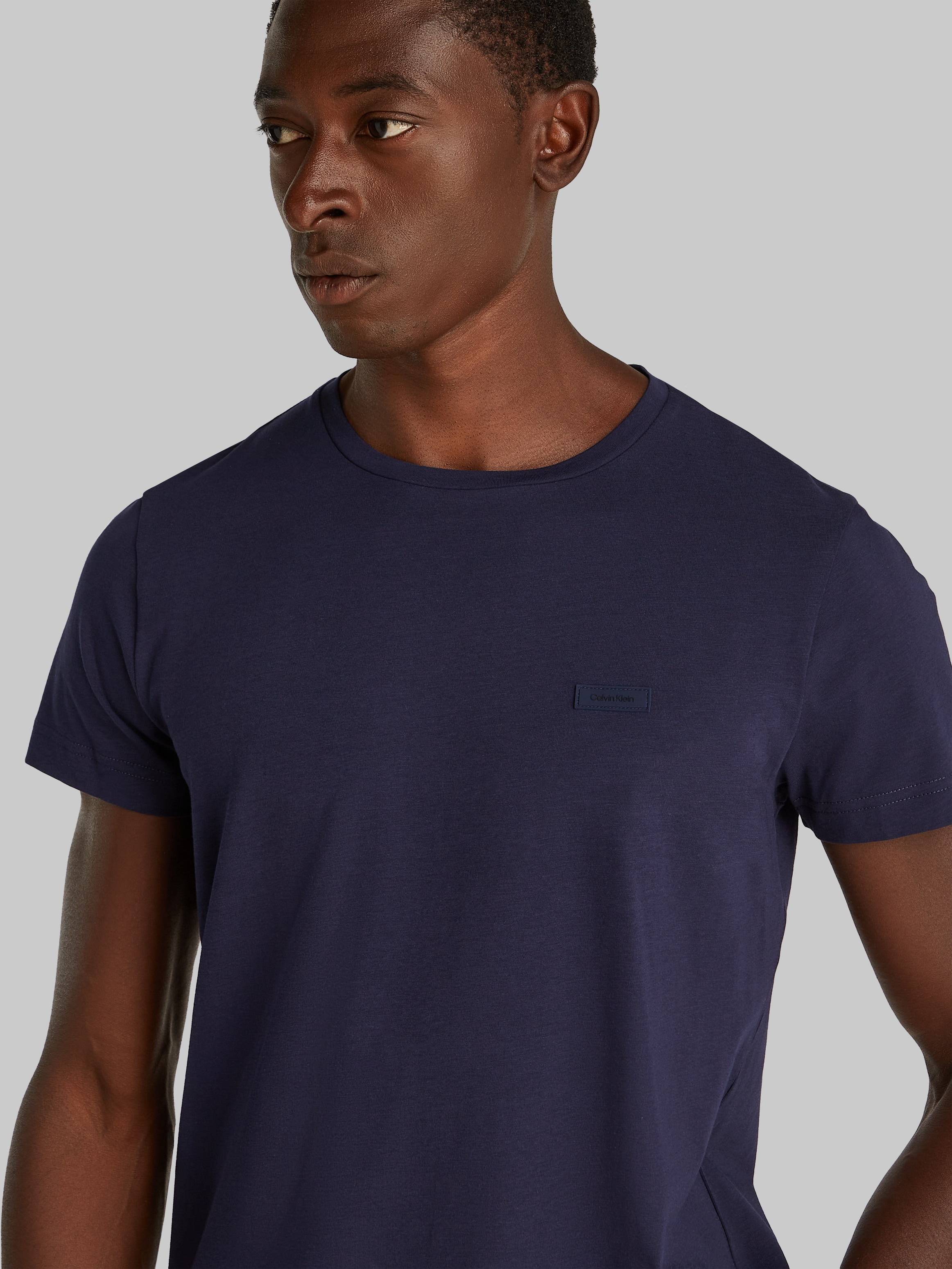 Calvin Klein T-shirt »STRETCH SLIM FIT T-SHIRT« mit Rundhalsausschnitt