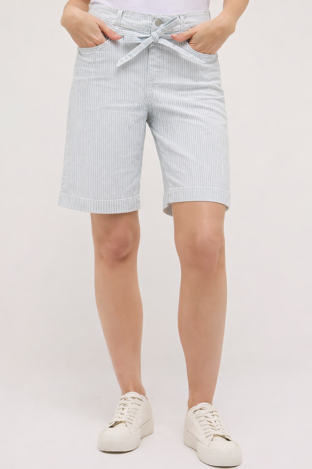 ANGELS Jeansbermudas »LIA CITY« mit leichtem Streifen-Dessin, Stretch, Wide-Leg