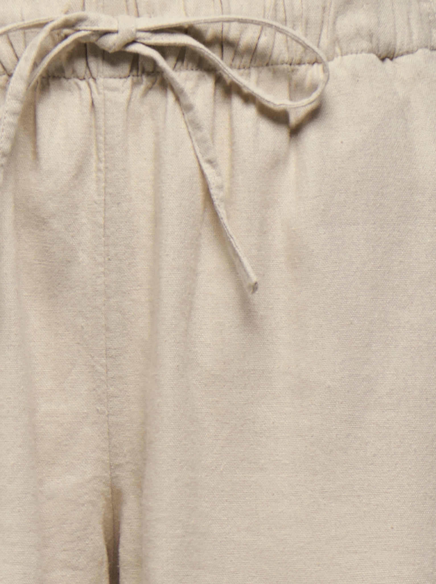 ONLY Short »ONLGOA MW LIN BL PULL-UP SHORTS CC PNT«  mit Leinen
