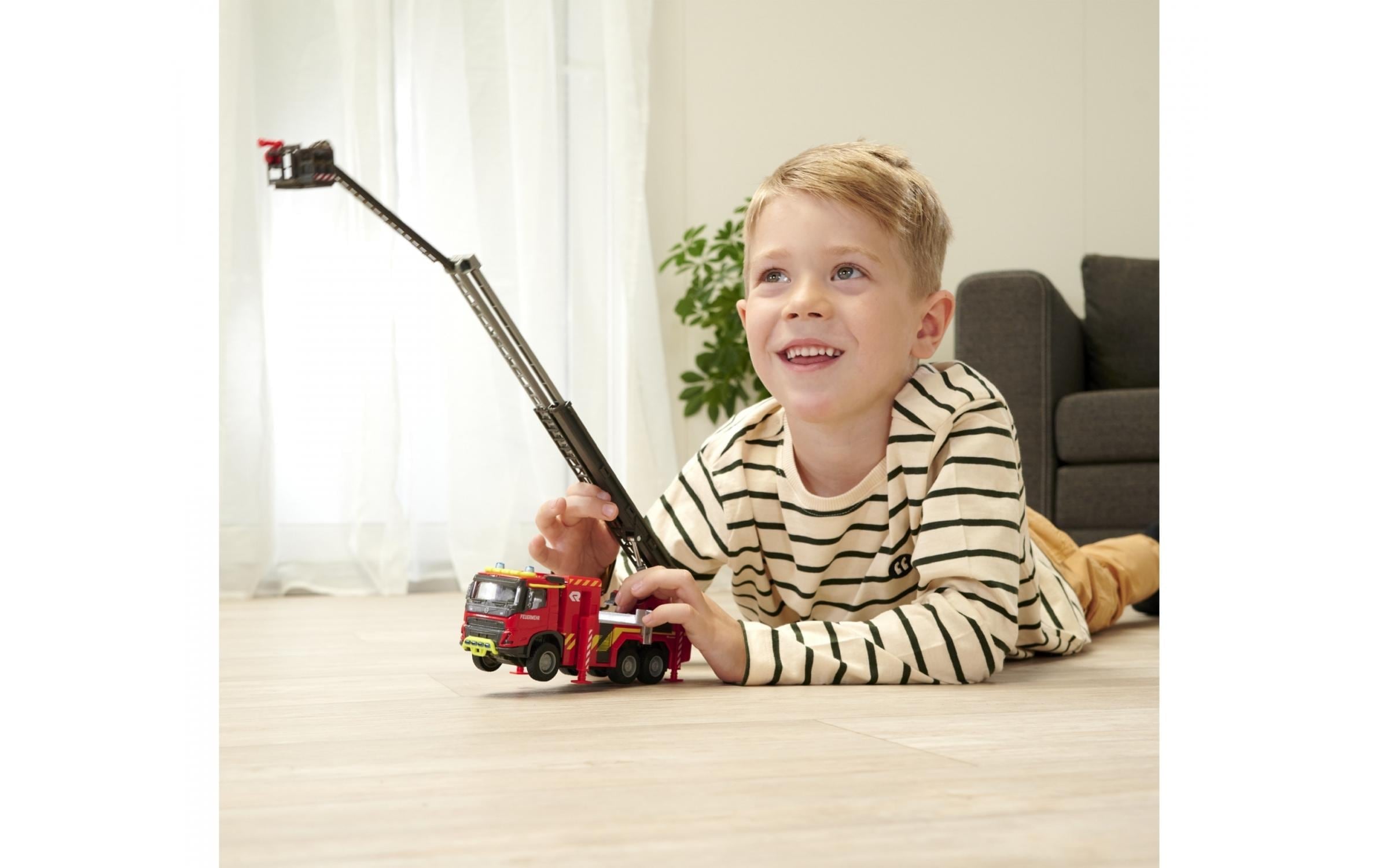 majORETTE Spielzeug-Feuerwehr »Volvo Truck Feuerwehrwagen«