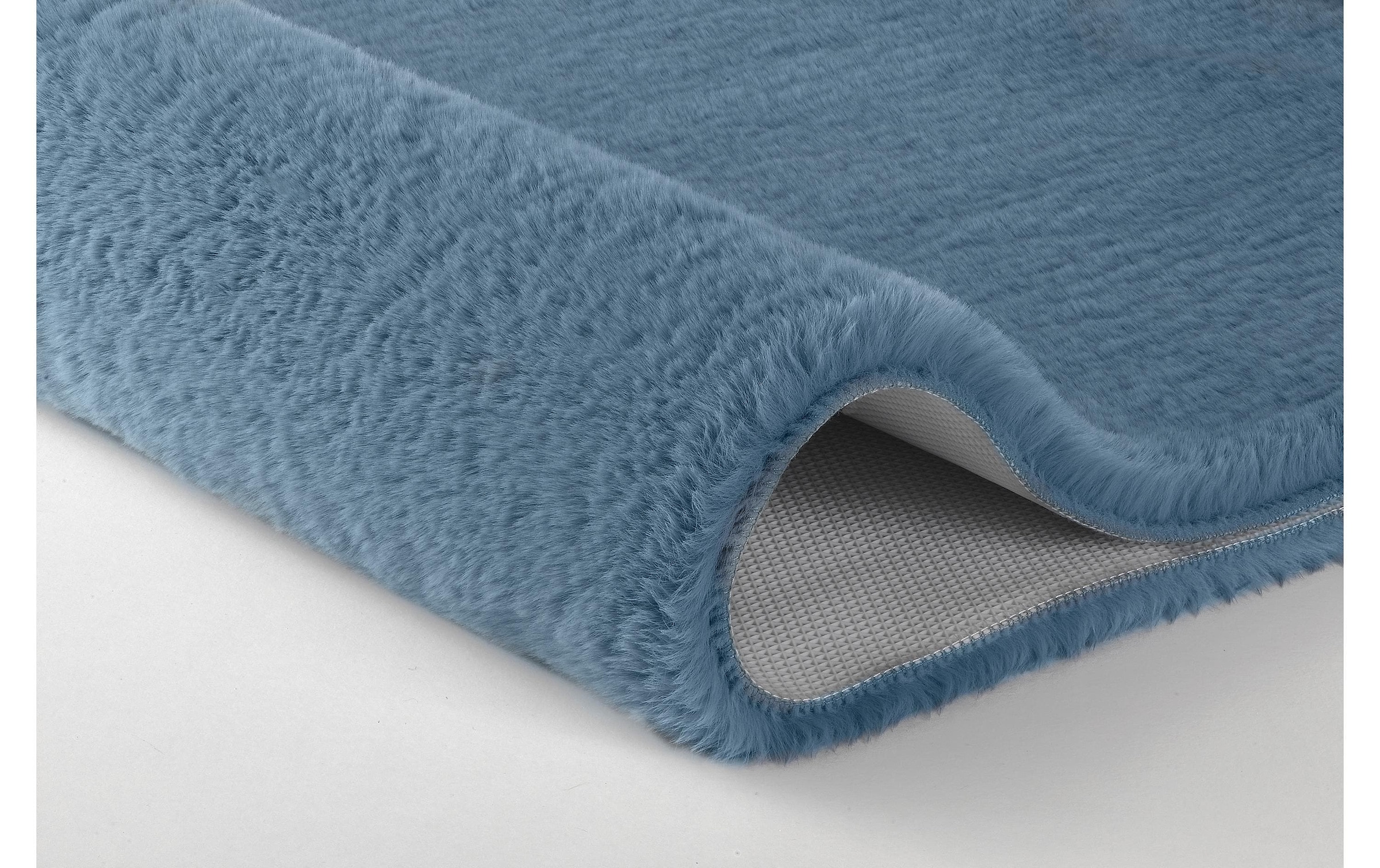 Kleine Wolke »Cony, Badvorleger, Badezimmer Teppich« Höhe 25 mm rutschhemmend beschichtet fussbodenheizungsgeeignet Badteppich, Fell-Optik, Uni Farben, besonders weich & kuschelig