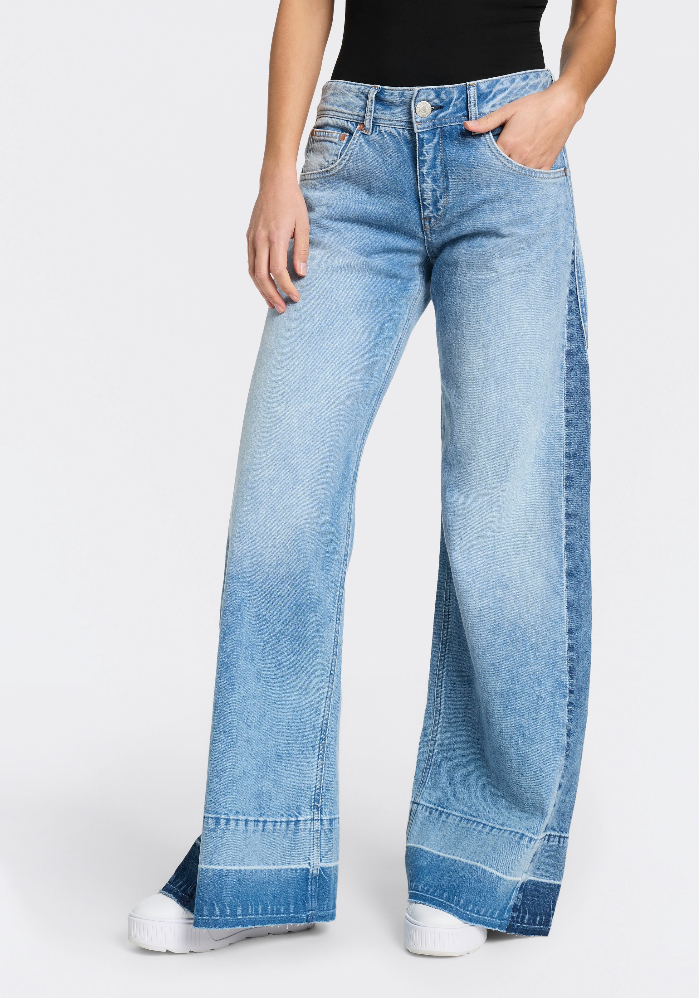 Image of Herrlicher 5-Pocket-Jeans "Edith Denim" im Flared Fit, mit Denim-Einsatz