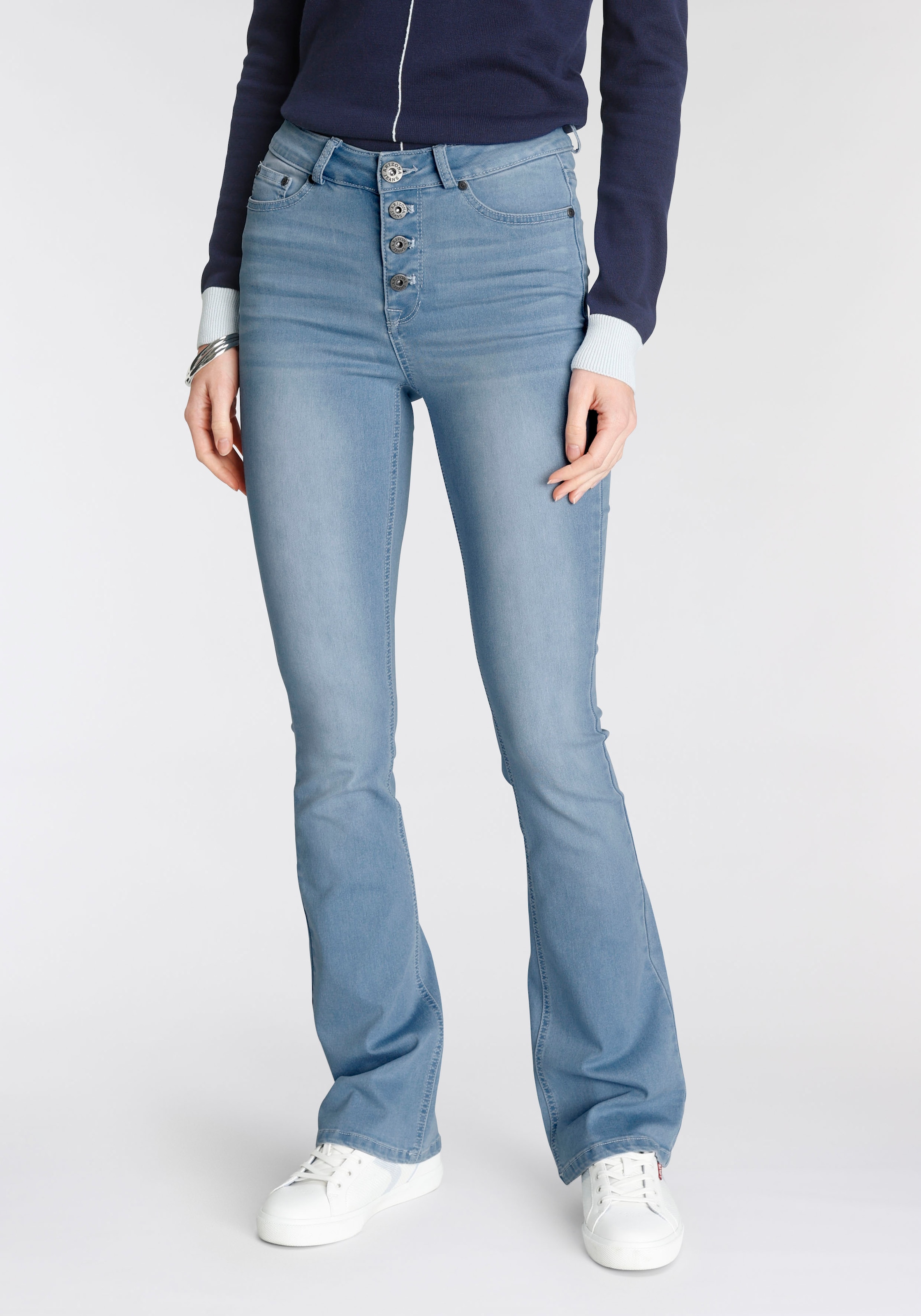 ♕ Arizona Bootcut-Jeans »Ultra durchgehender Knopfleiste versandkostenfrei High bestellen Stretch«, Waist mit