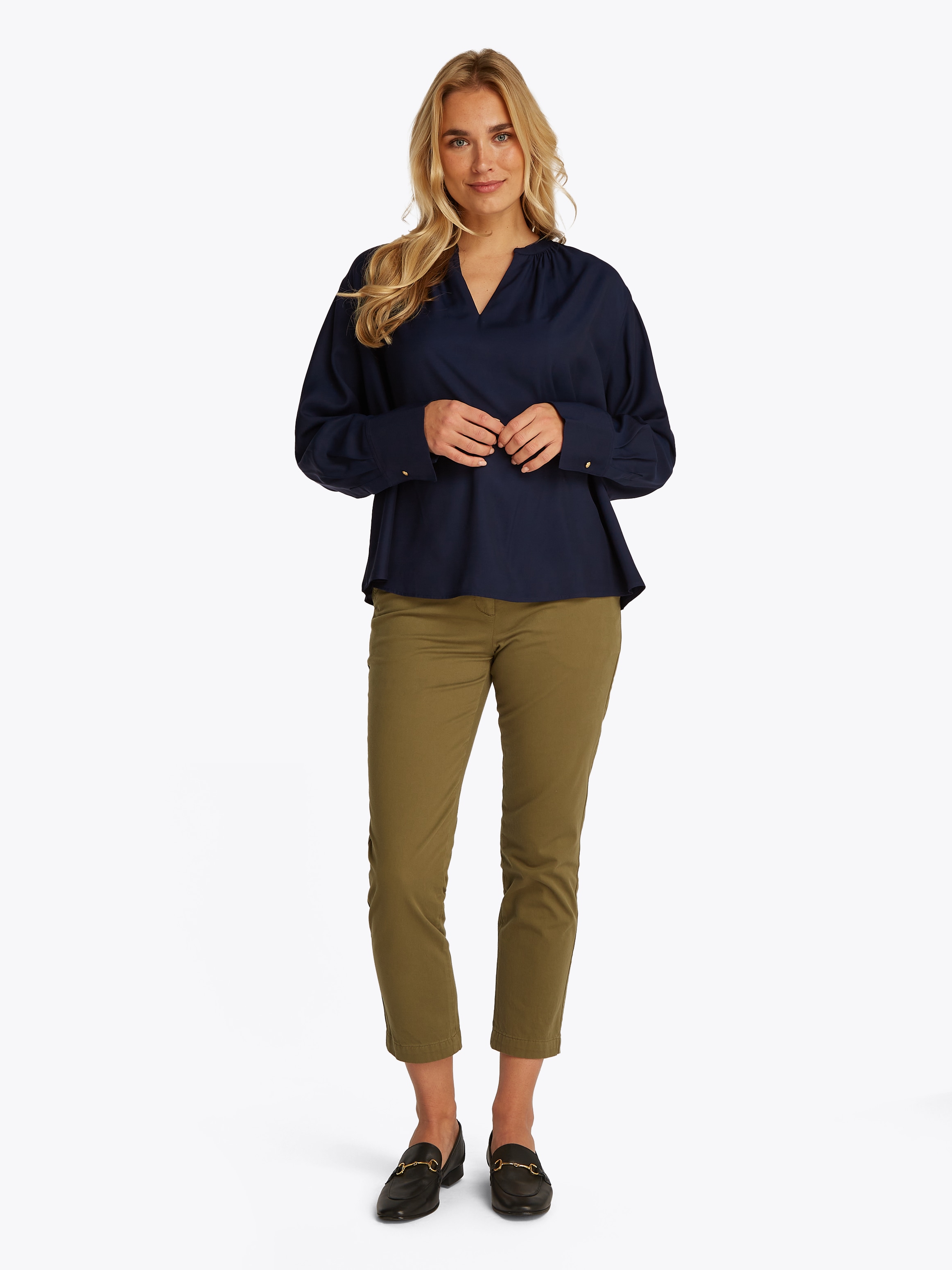 Tommy Hilfiger Curve Klassische Bluse »CRV SOFT VIS V NECK LS BLOUSE«, in Grossen Grössen, V-Ausschnitt