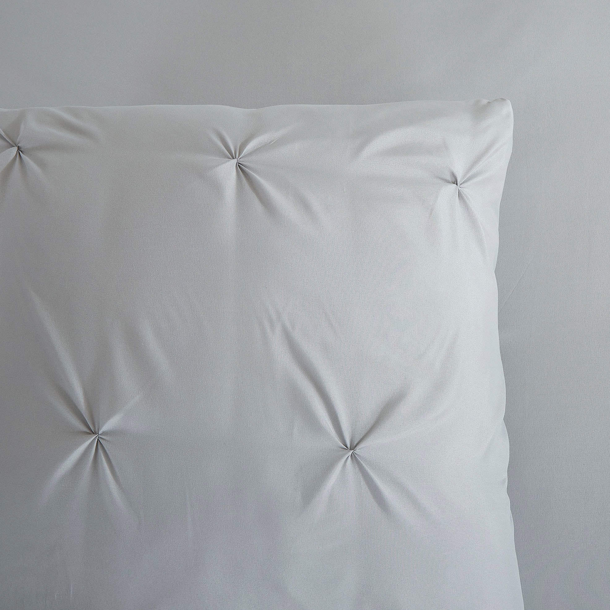 PURE luxury collection Linge de lit réversible »Elegence« 2 cuis tlg. Mikrofaser, Uni, Stickerei, luxuriöse Falten, Reissverschluss