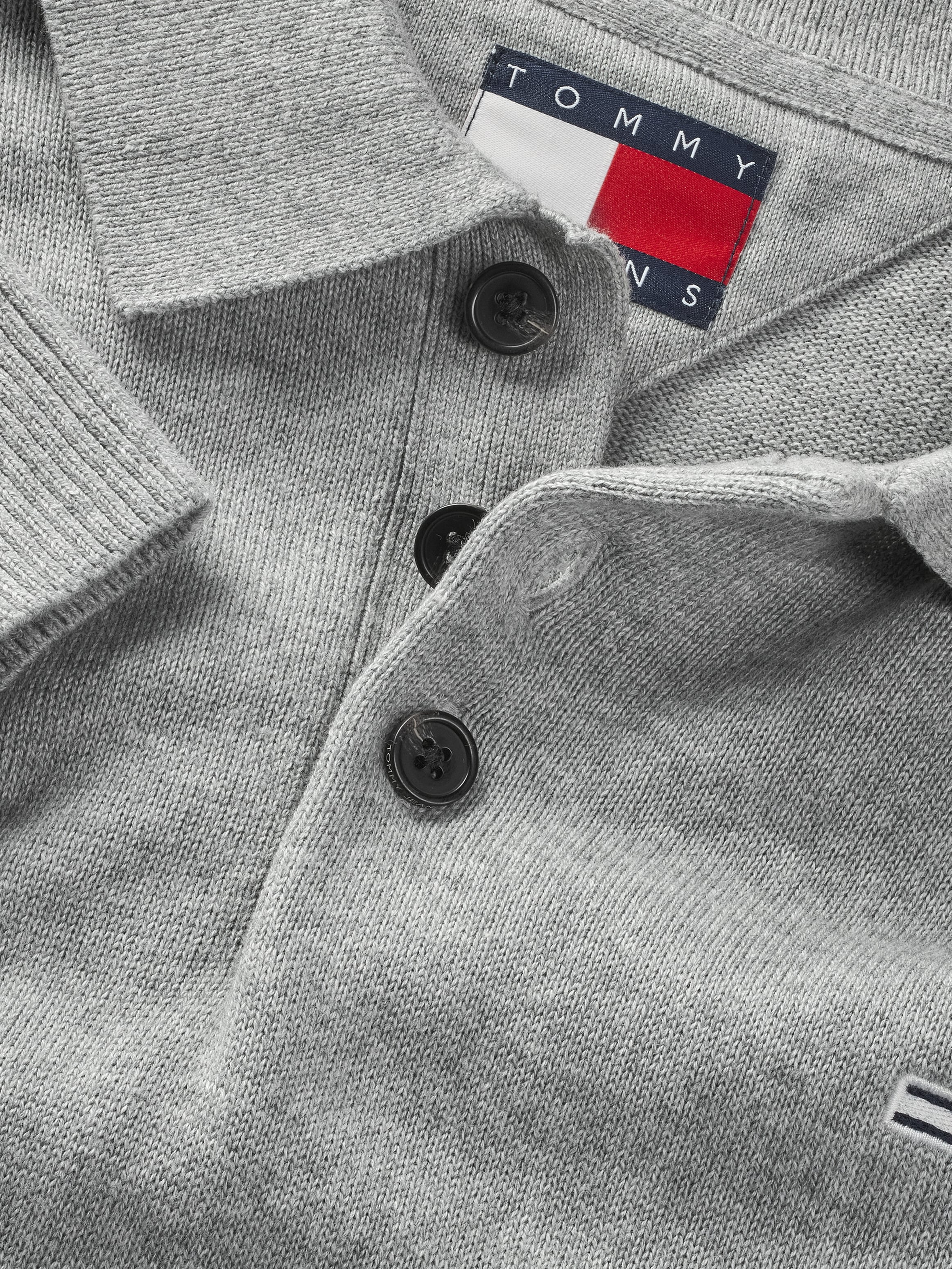 Tommy Jeans Polokragenpullover »TJM SLIM ESSENTIAL POLO SWEATER«, mit Logostickerei