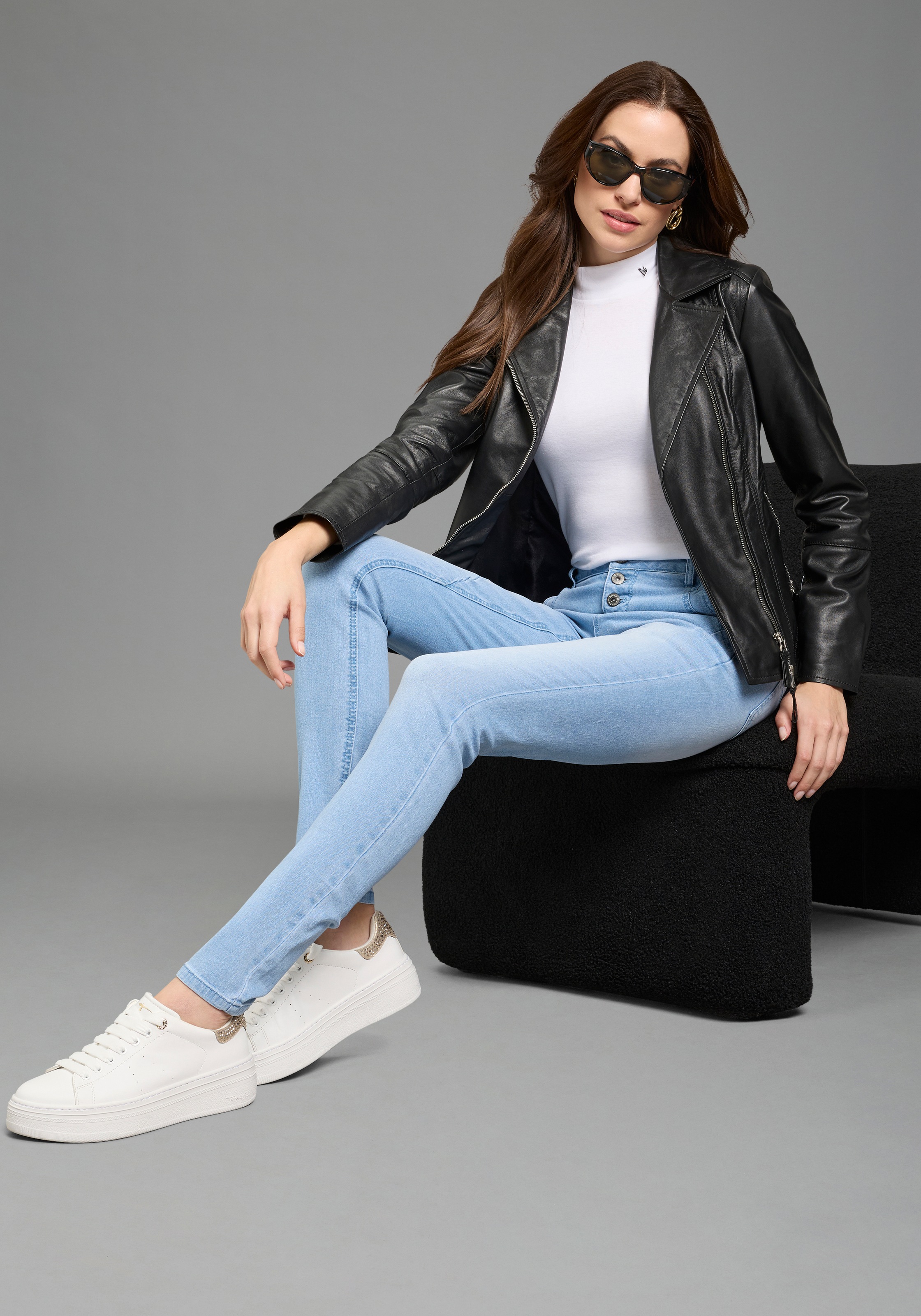 Bruno Banani Skinny-fit-Jeans extraenger Schnitt, normale Leibhöhe, mit Gesäss- und Eingrifftaschen