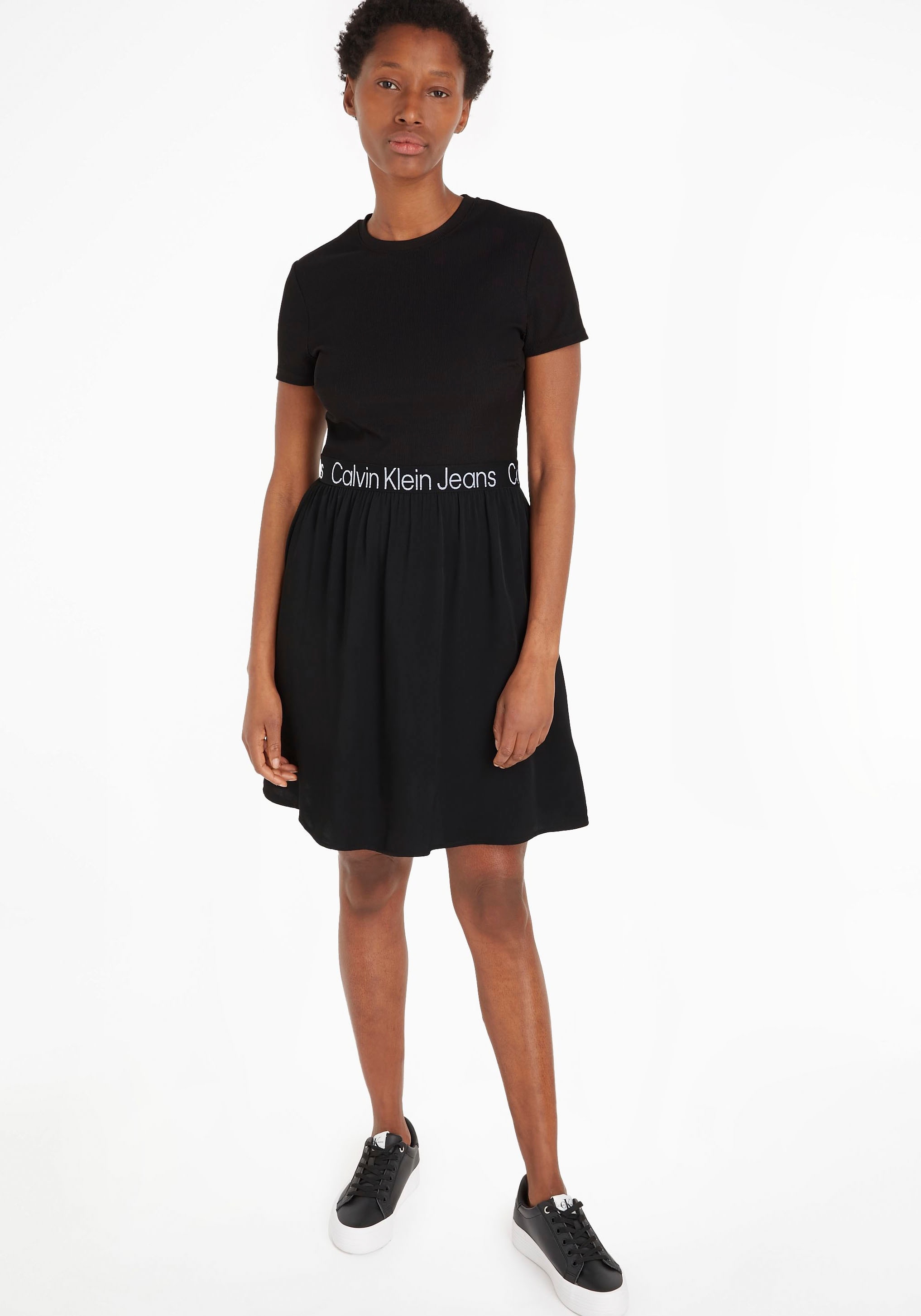 ♕ Calvin Klein Jeans 2-in-1-Kleid, im Materialmix versandkostenfrei auf