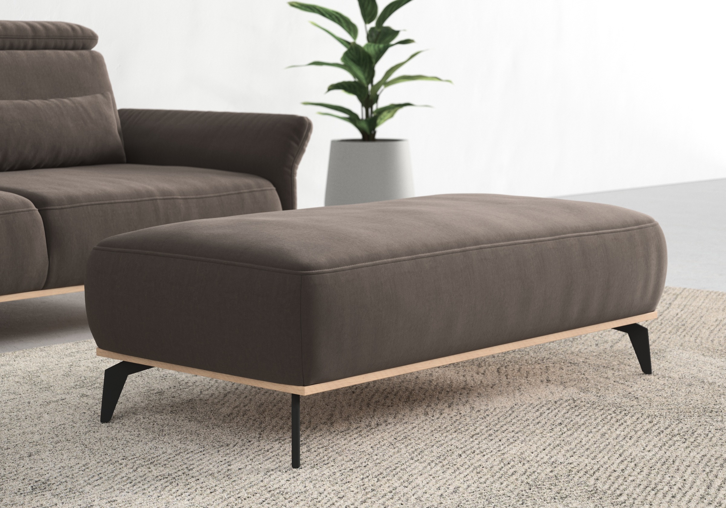 Home affaire Polsterhocker »Fjord« Mit einem Holzrahmen in Buche massiv eichefarbig, mit Füssen 15 cm hoch