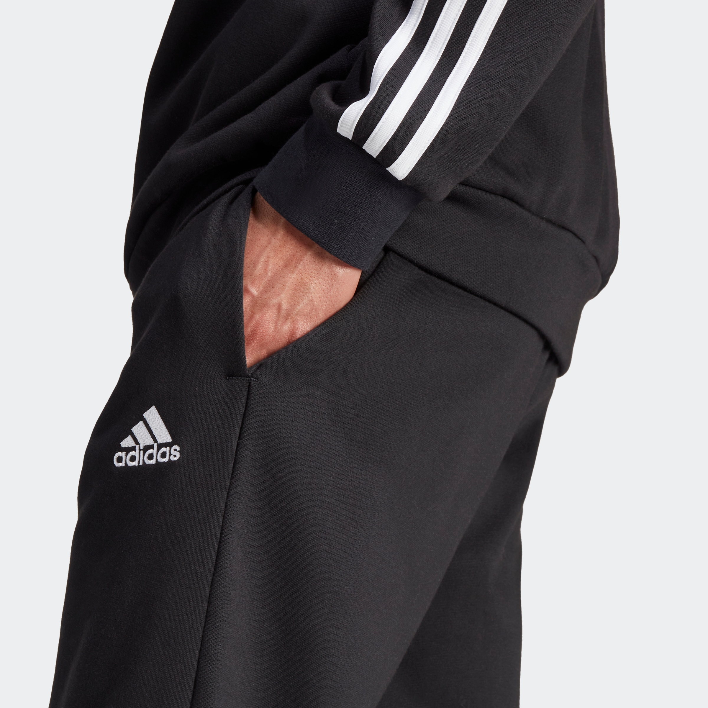 adidas Sportswear versandkostenfrei »BASIC 3-STREIFEN«, auf (2 tlg.) Trainingsanzug