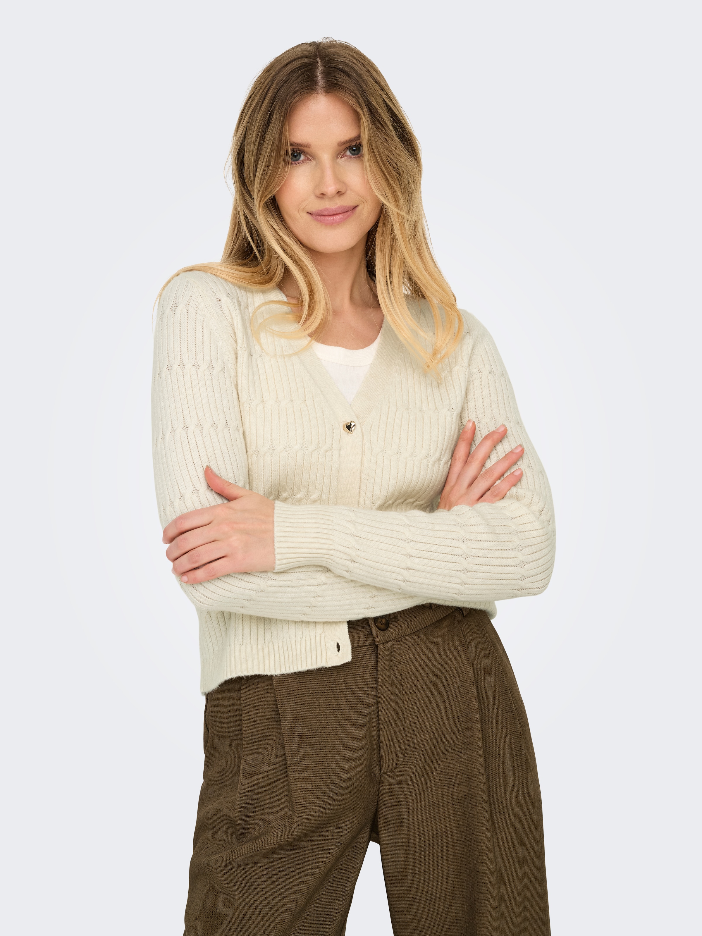ONLY Strickjacke »ONLKATIA LS CABLE V-NECK CARDIGAN CC KNT«