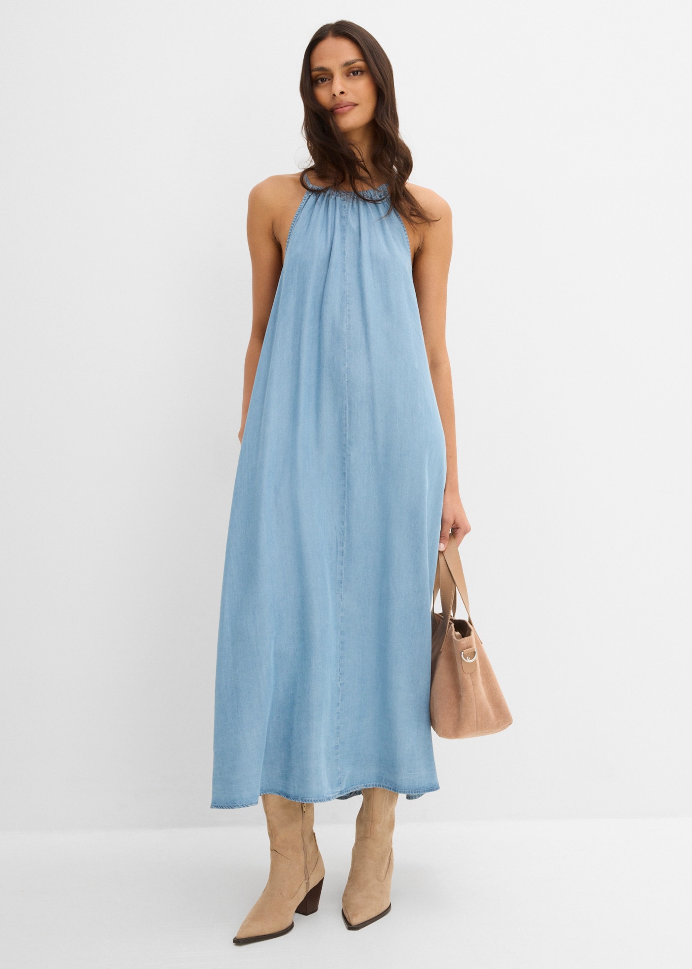 bonprix Robe en jean »Jeanskleid aus fliessendem Lyocell« pour un look décontracté, en lyocell (TENCEL™), coupe trapèze