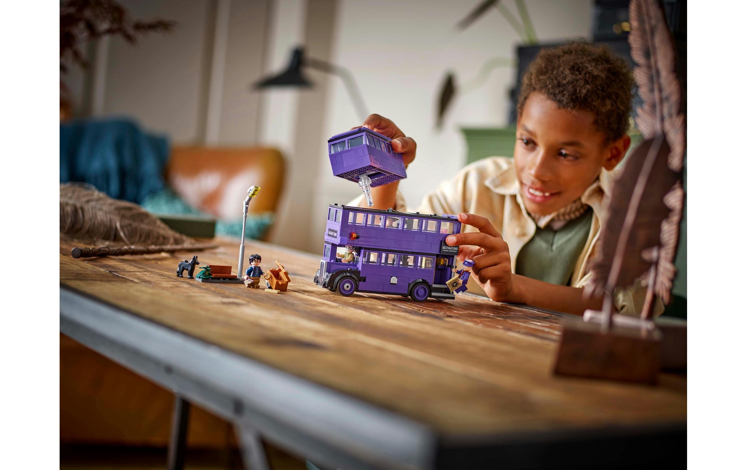 LEGO® Briques de jeu »Harry Potter Abenteuer mit dem Fahrenden Ritter 76446«