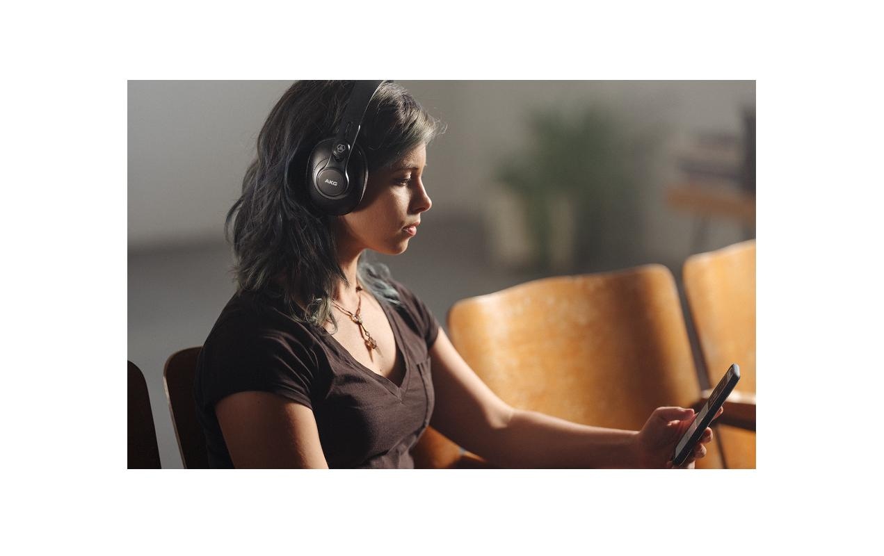 AKG Over-Ear-Kopfhörer »K371 Schwarz«