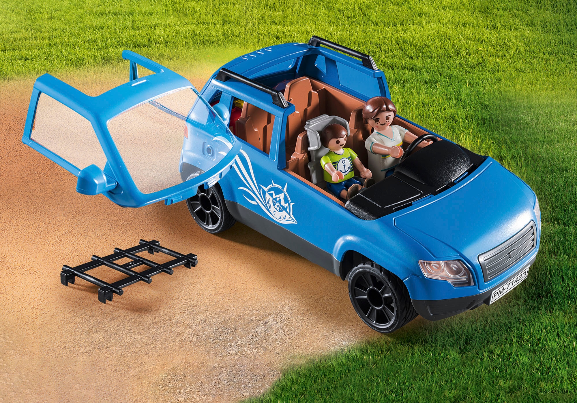 Playmobil® Konstruktions-Spielset »Wohnwagen mit Auto (71423), Family & Fun«, (128 St.)