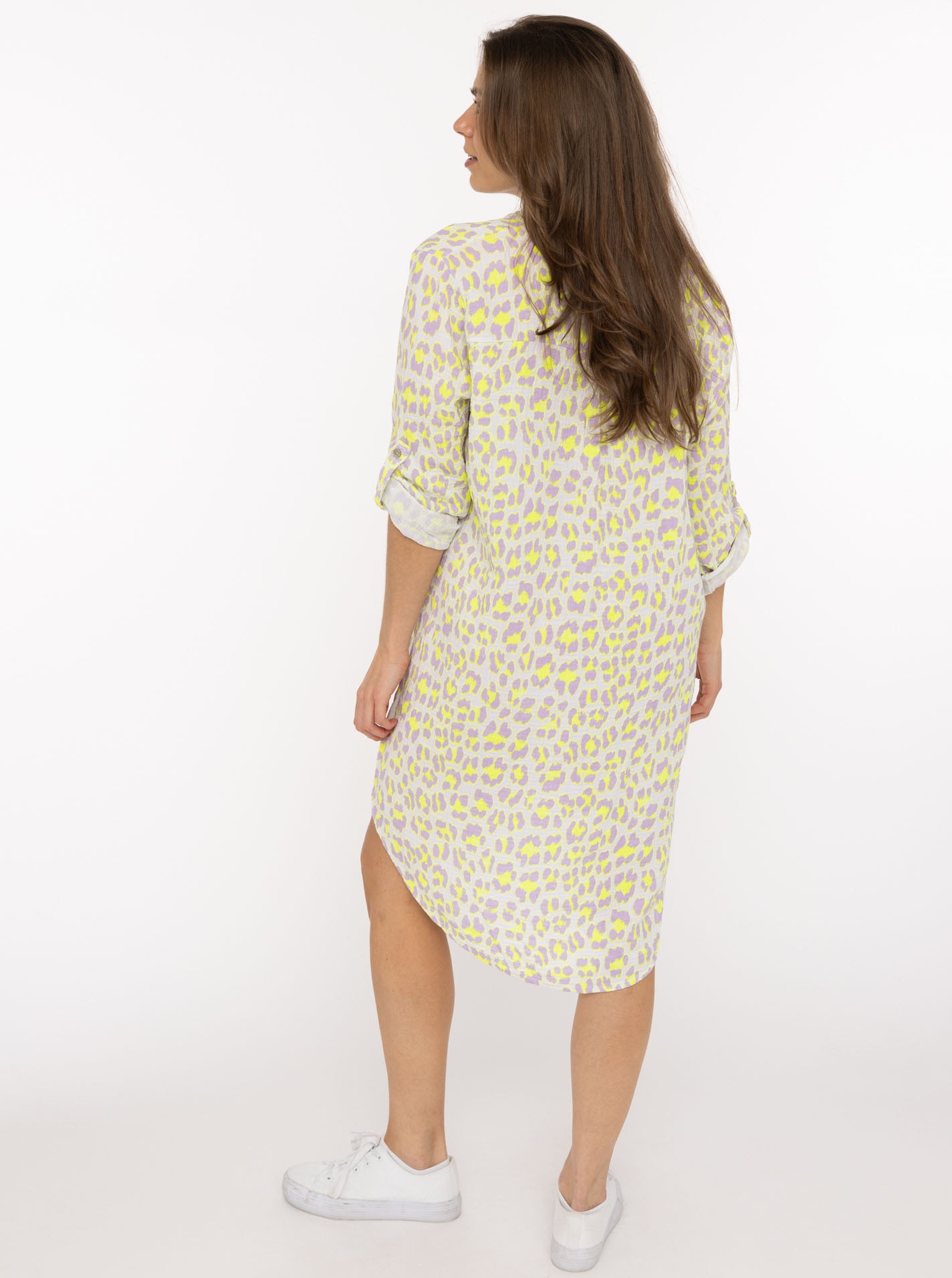 Zwillingsherz Blusentop »"Rom"« Turn-Up Ärmel, V-Neck. Leo-Muster, Musselin