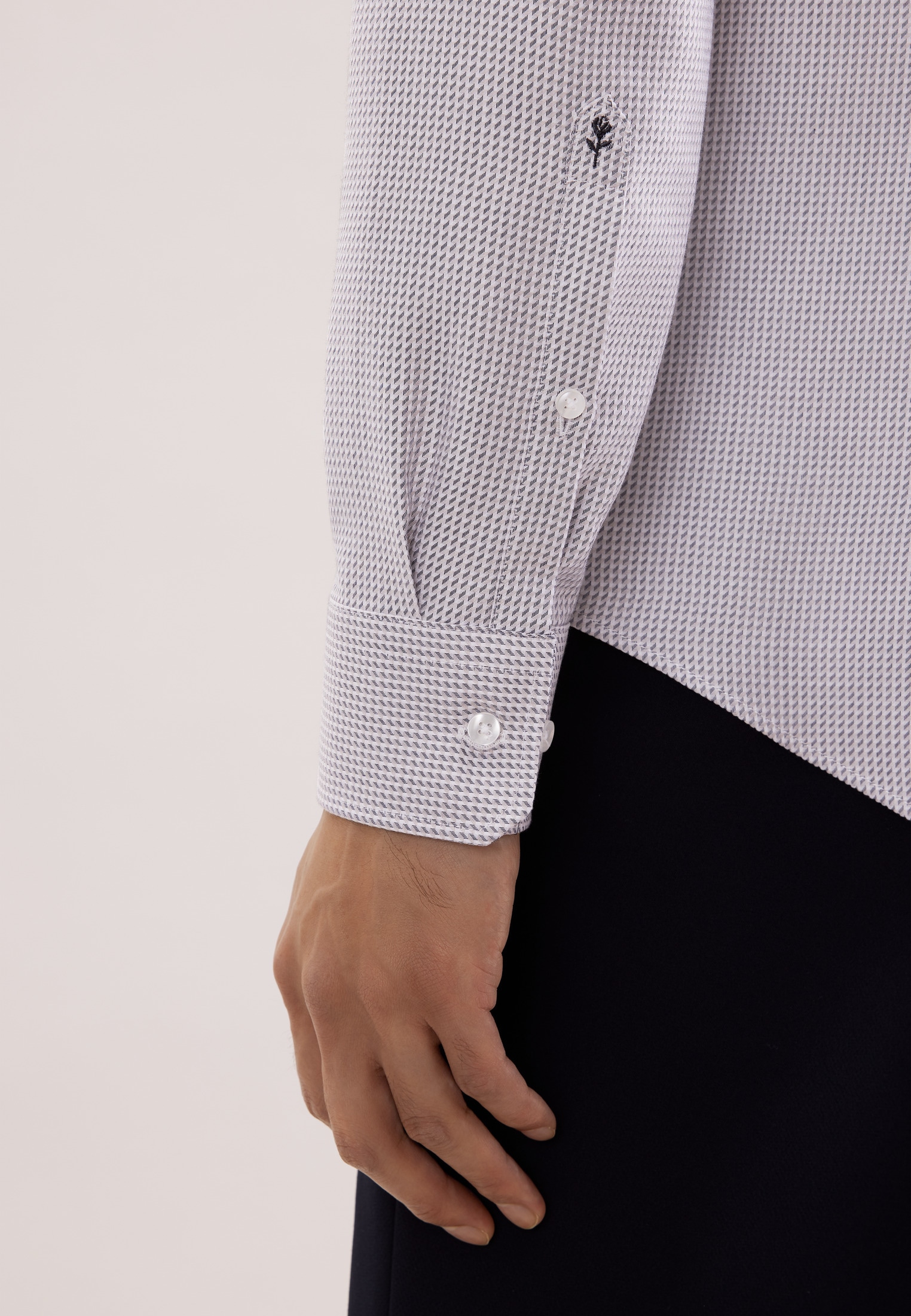 seidensticker Chemise d'affaires »Schwarze Rose« Shaped 1/1 Kentkragen Struktur