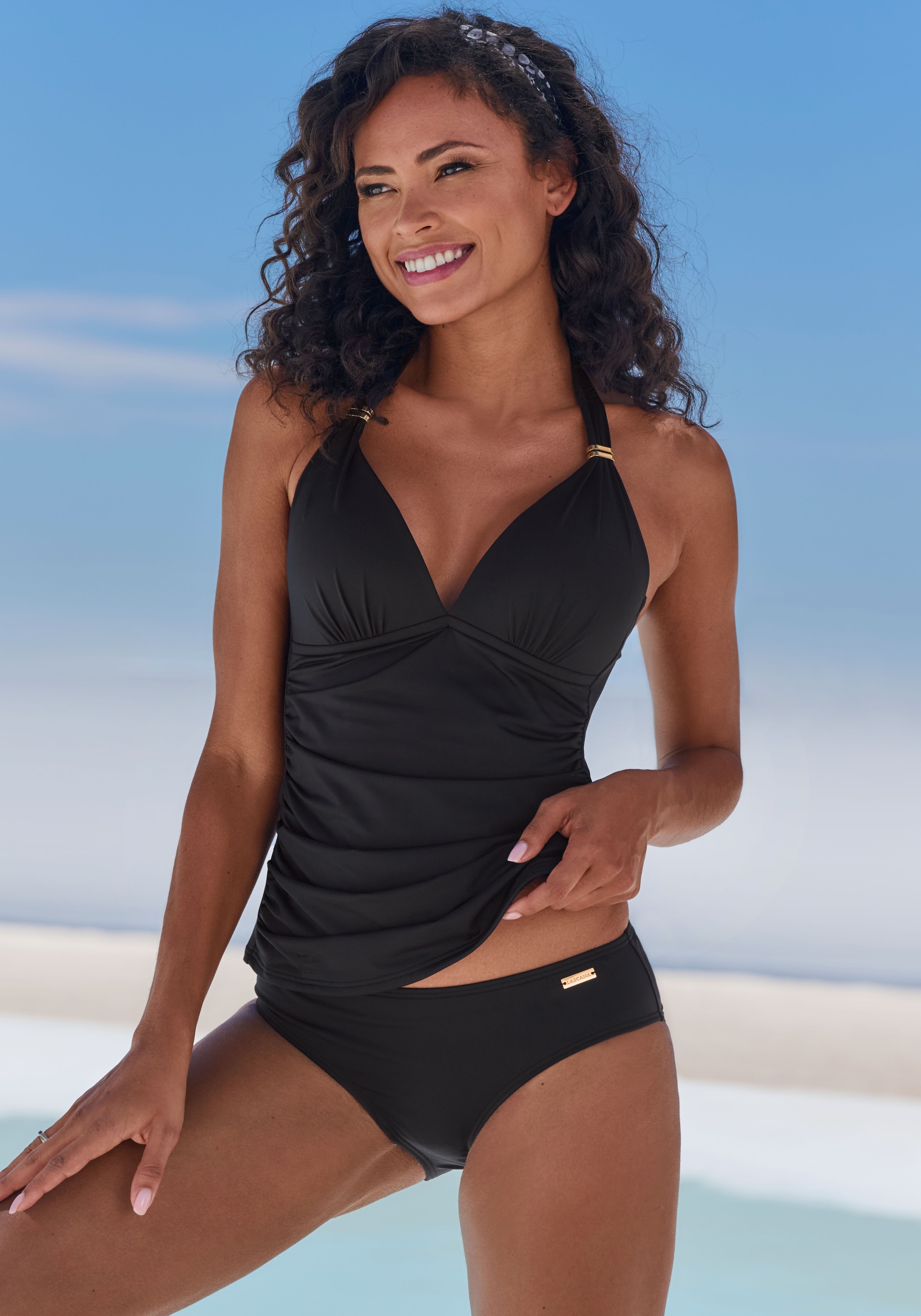 Image of LASCANA Tankini "Toni" mit goldfarbenen Accessoires