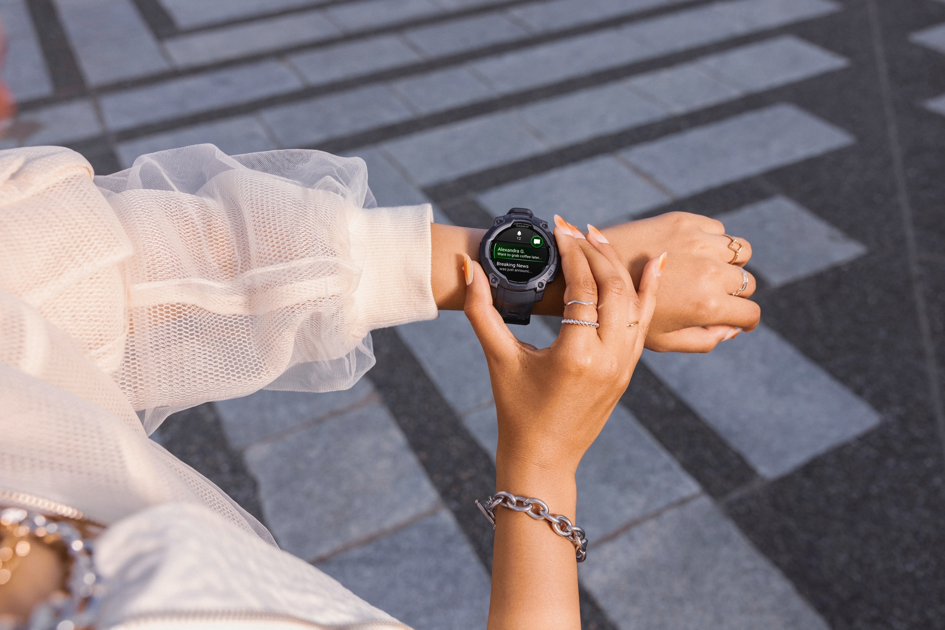 Garmin Smartwatch »Instinct 3 AMOLED 50mm« (3,3 cm / 1,3 ″)