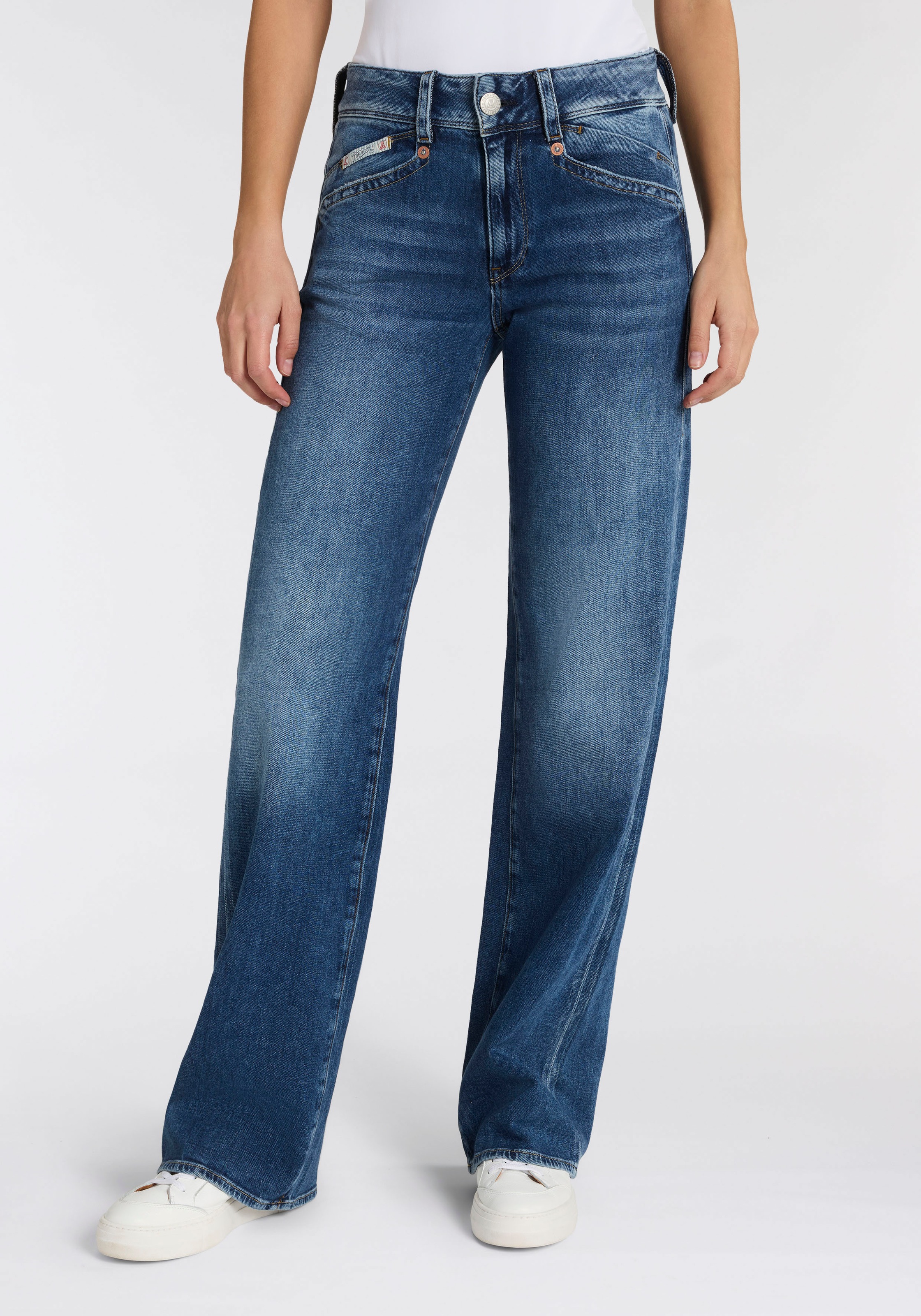 Image of Herrlicher Straight-Jeans "Prime New Denim Stretch" mit Spitzbund hinten