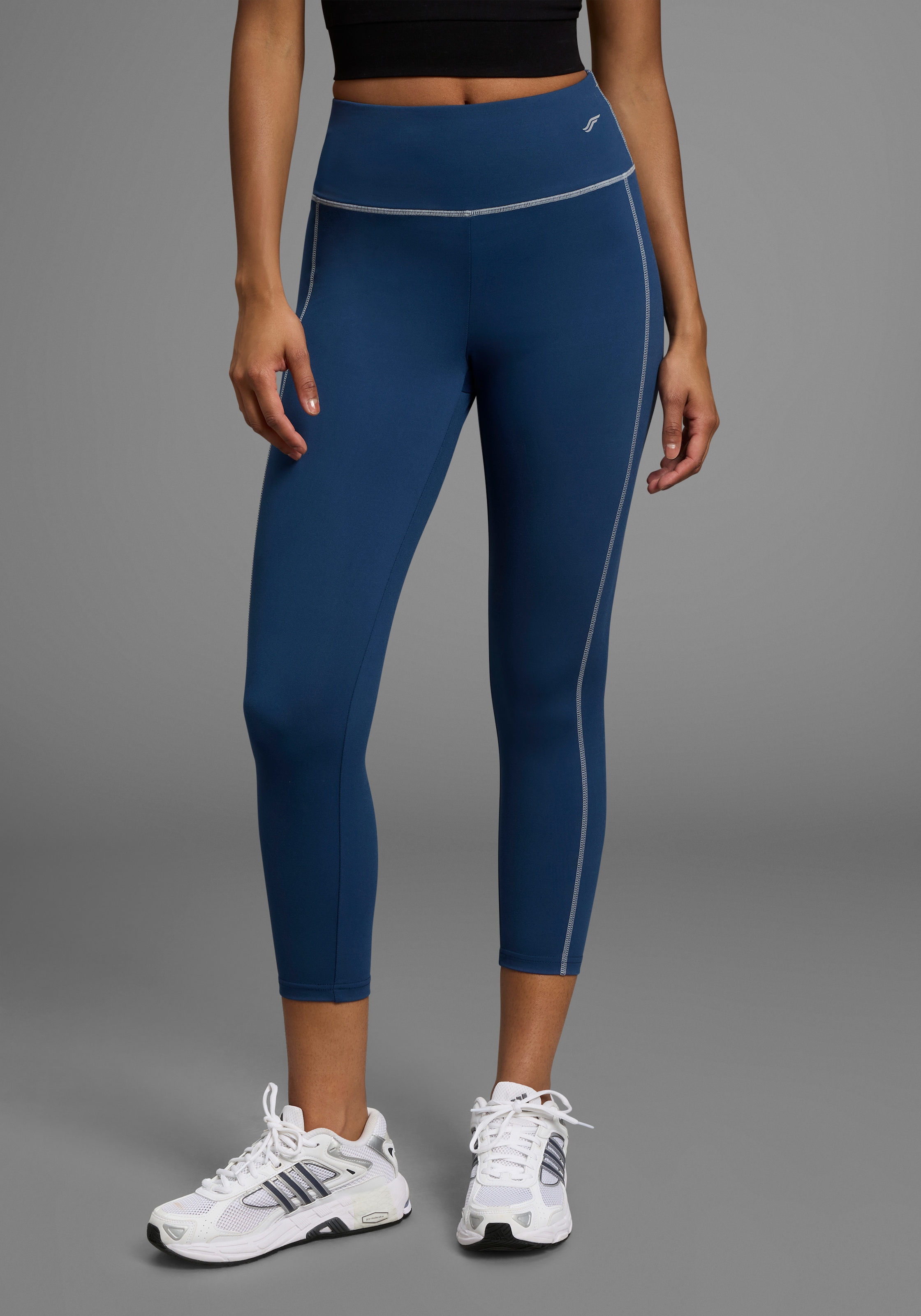 Image of FAYN SPORTS Trainingstights mit Reflektorprint