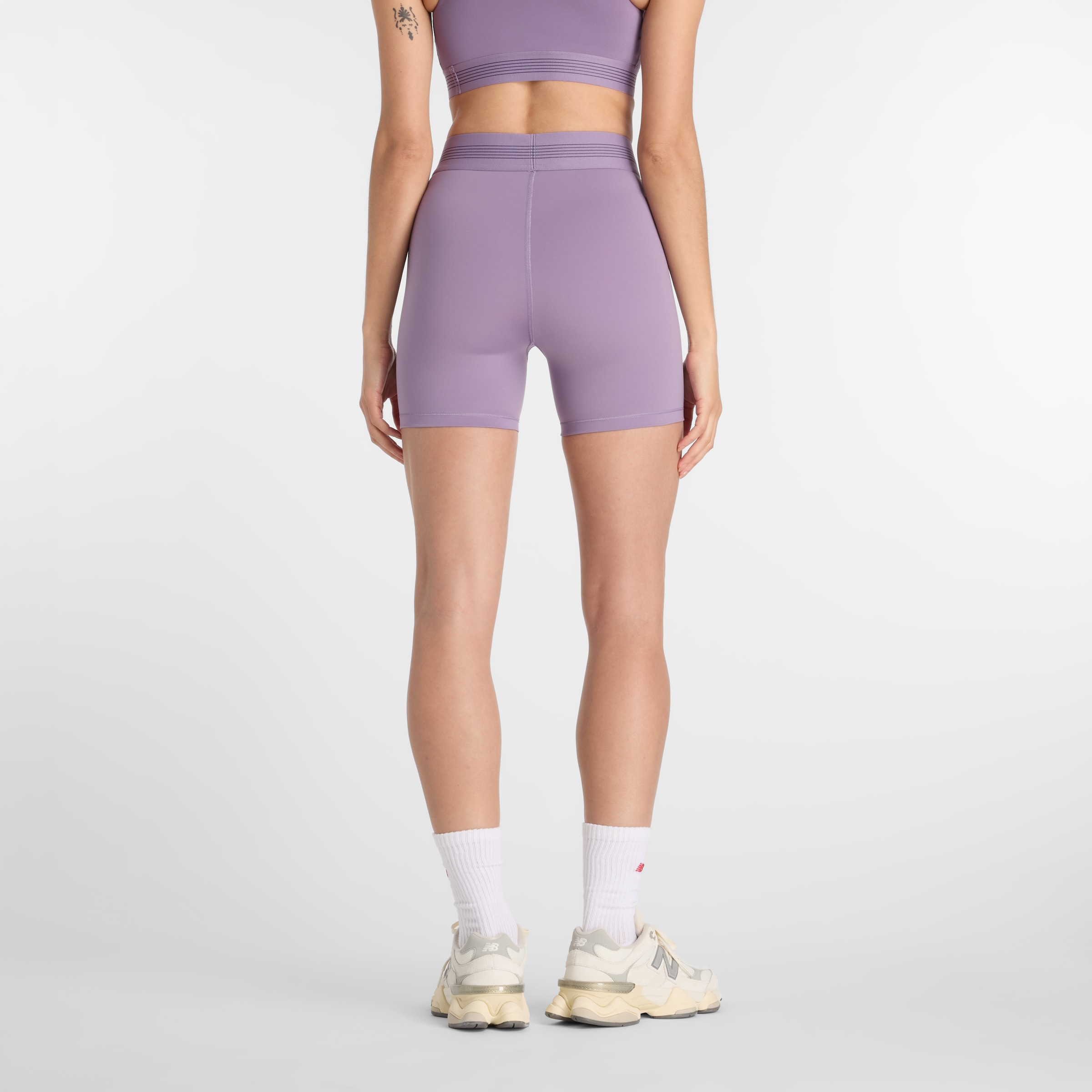 New Balance Trainingsshorts  elastischer Materialmix, schnelltrocknendes Material, bequeme Passform