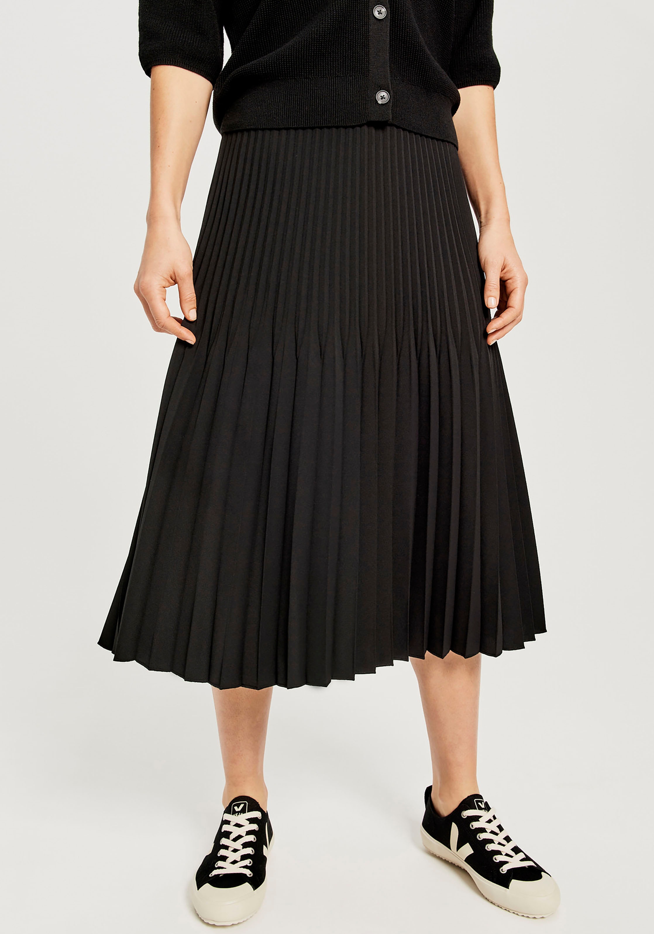 Image of OPUS Plisseerock »Rinita«, in Midi Länge mit Gummizug oben bei Ackermann Versand Schweiz