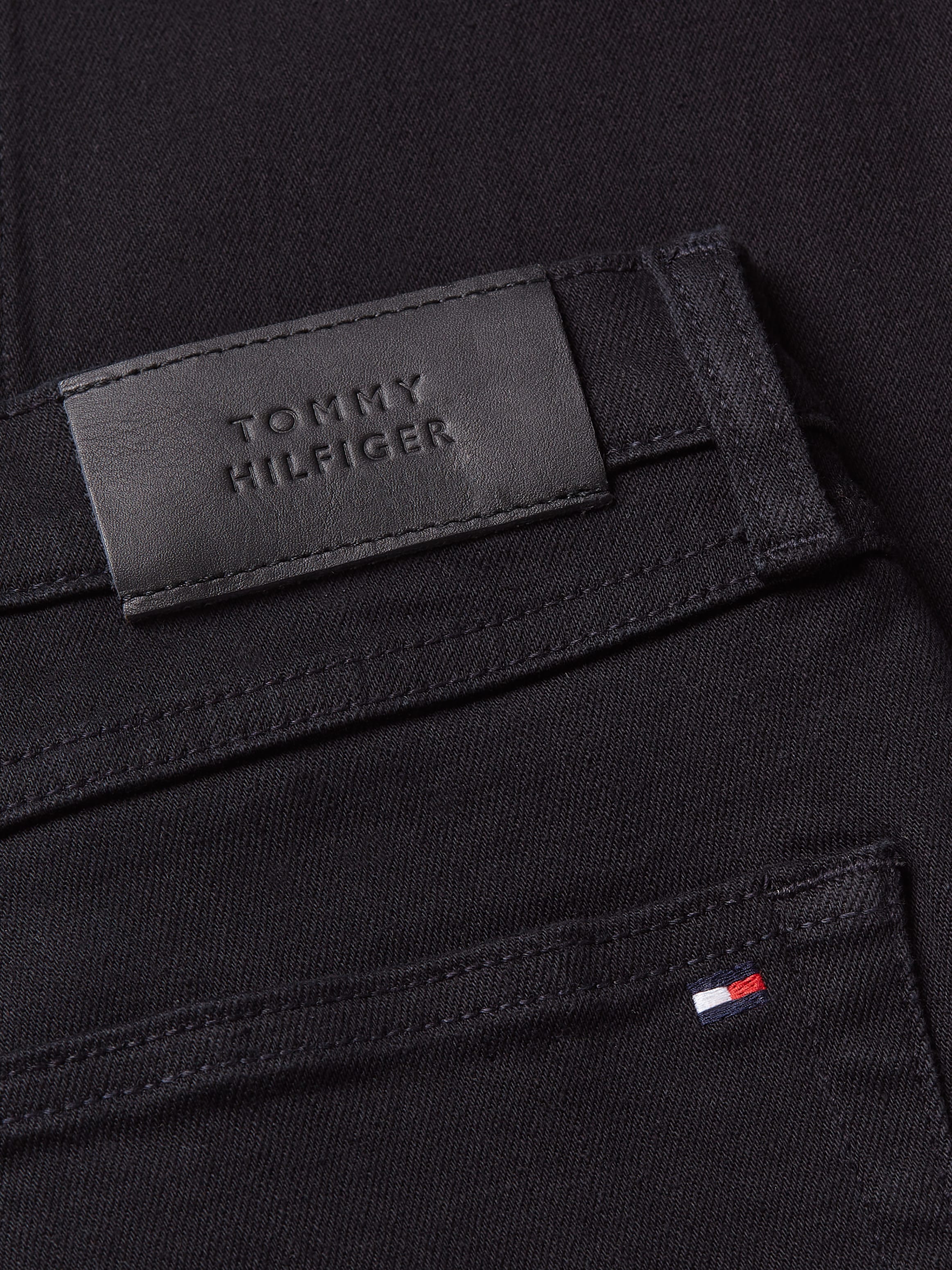 Tommy Hilfiger Straight-Jeans »CLASSIC STRAIGHT RW STAY BLACK«, mit Tommy Hilfger Logo-Badge