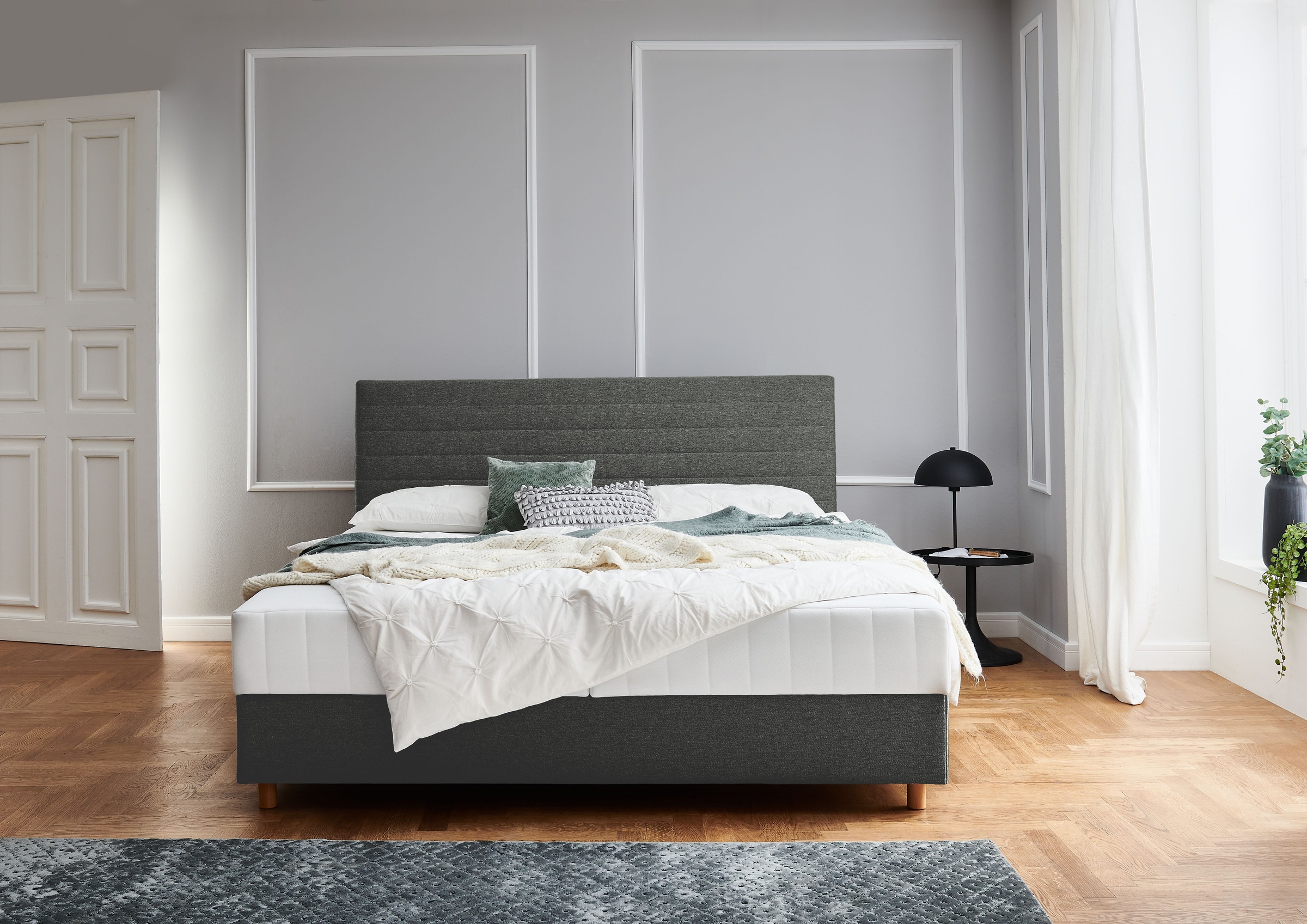 Image of ATLANTIC home collection "Josie" mit Taschen-Federkernmatratze und Bettkasten